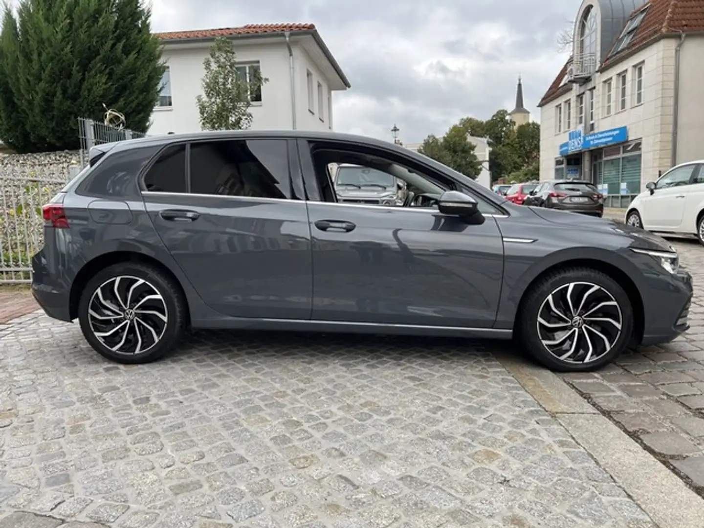 Volkswagen Golf VIII Style TOTW SPUR ACC LED VIRT SITZHZG Gris - 2