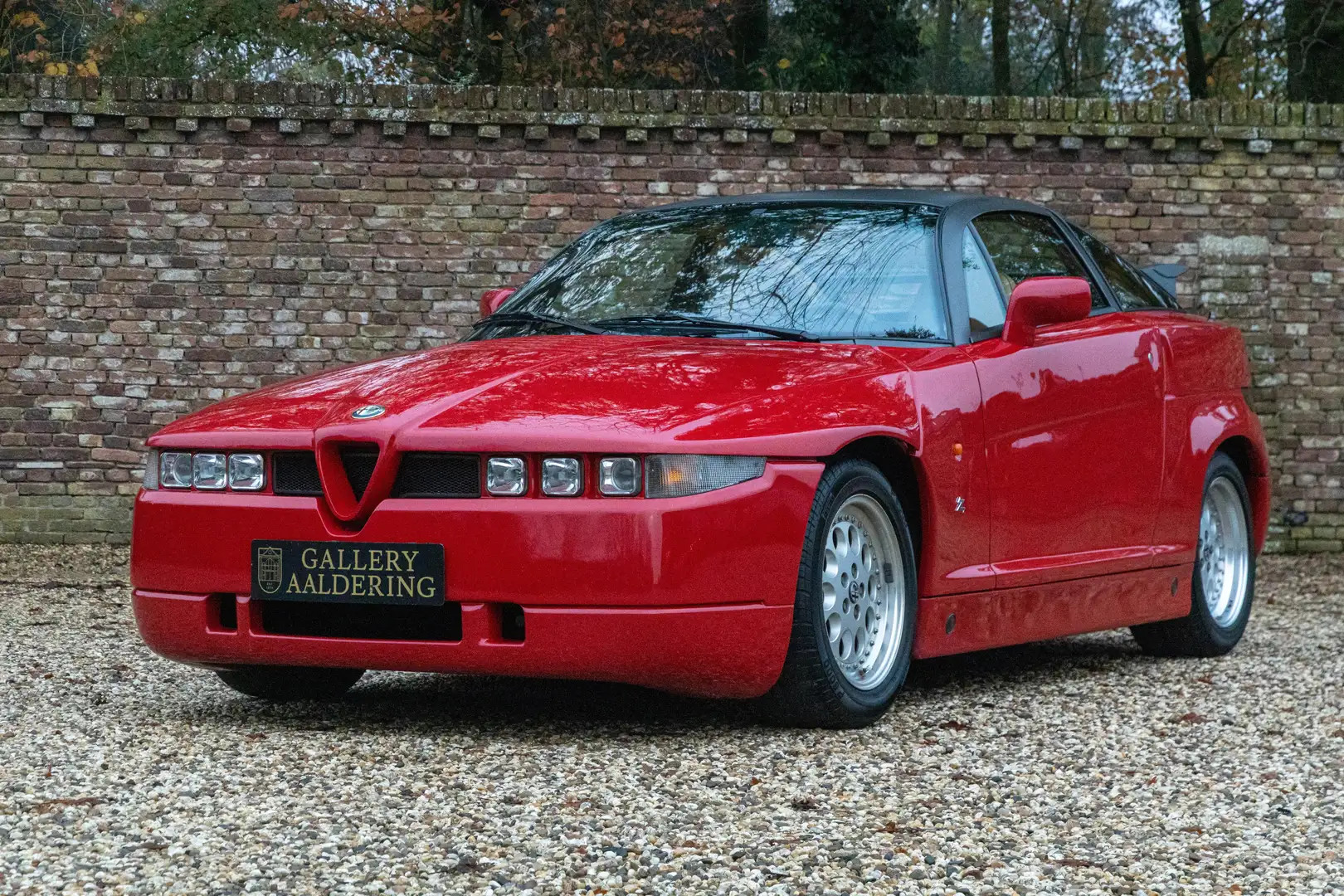 Alfa Romeo SZ "Il mostro 0843" A Swiss SZ ES30 by origin - Histo Rot - 1