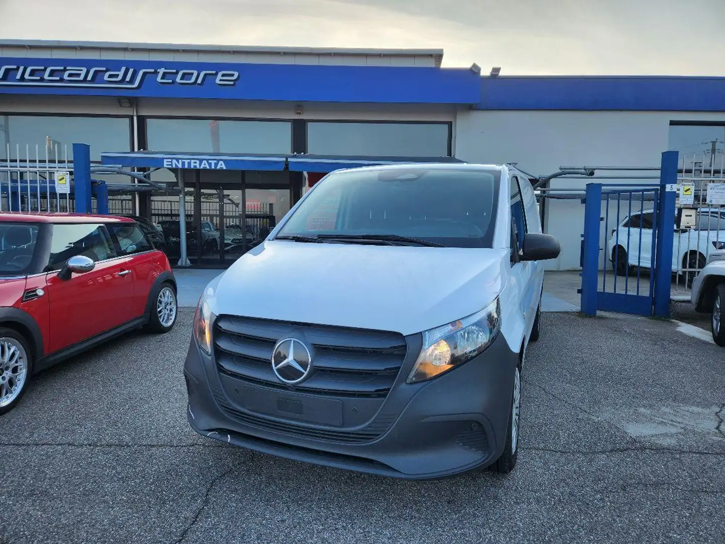 Mercedes-Benz Vito 116 CDI KASTEN LANG AUTOMATIC Blanc - 2