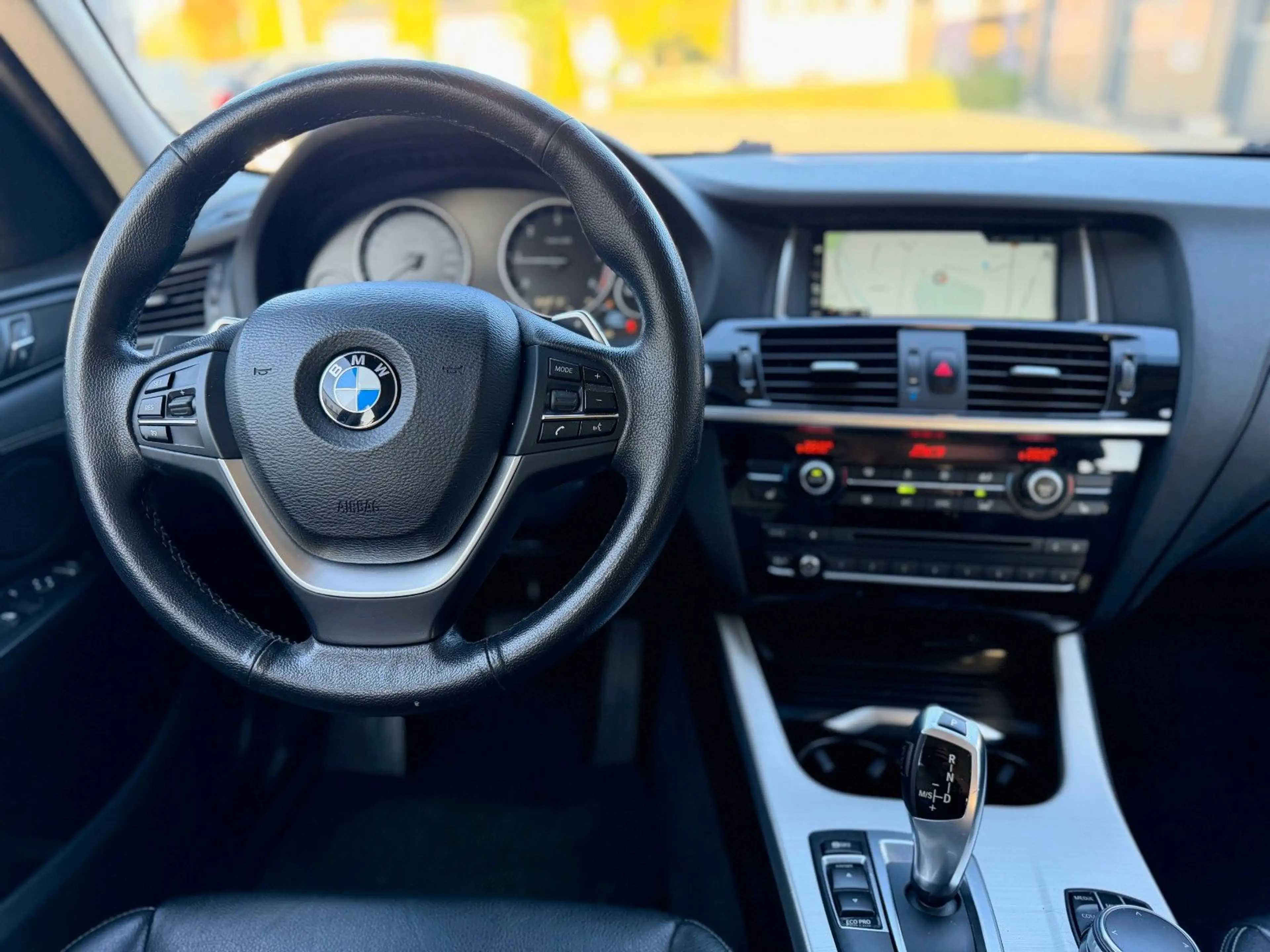 BMW X3 xDrive 20 d xLine Aut.*Navi*Leder* — photo 9