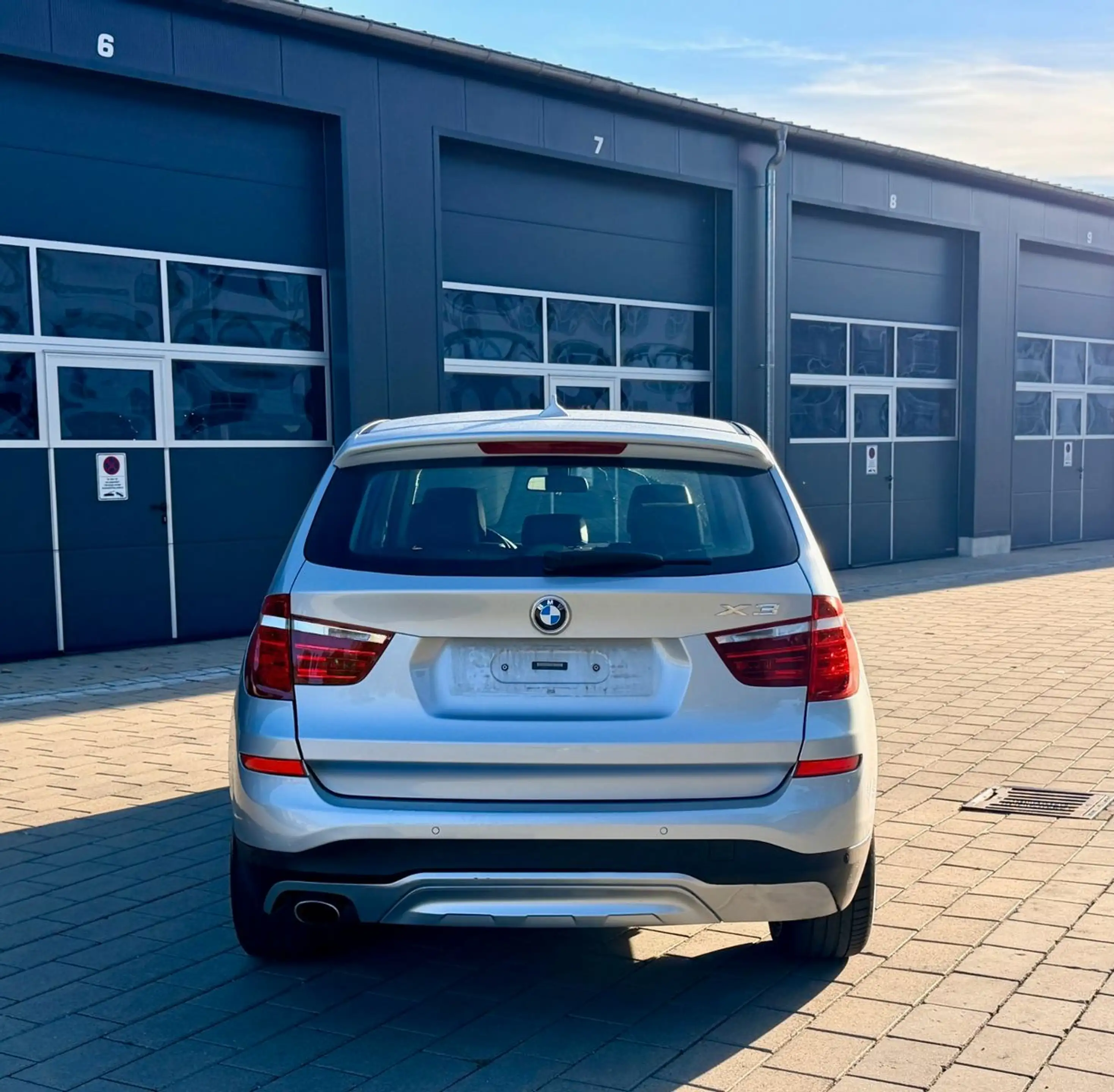 BMW X3 xDrive 20 d xLine Aut.*Navi*Leder* — photo 5