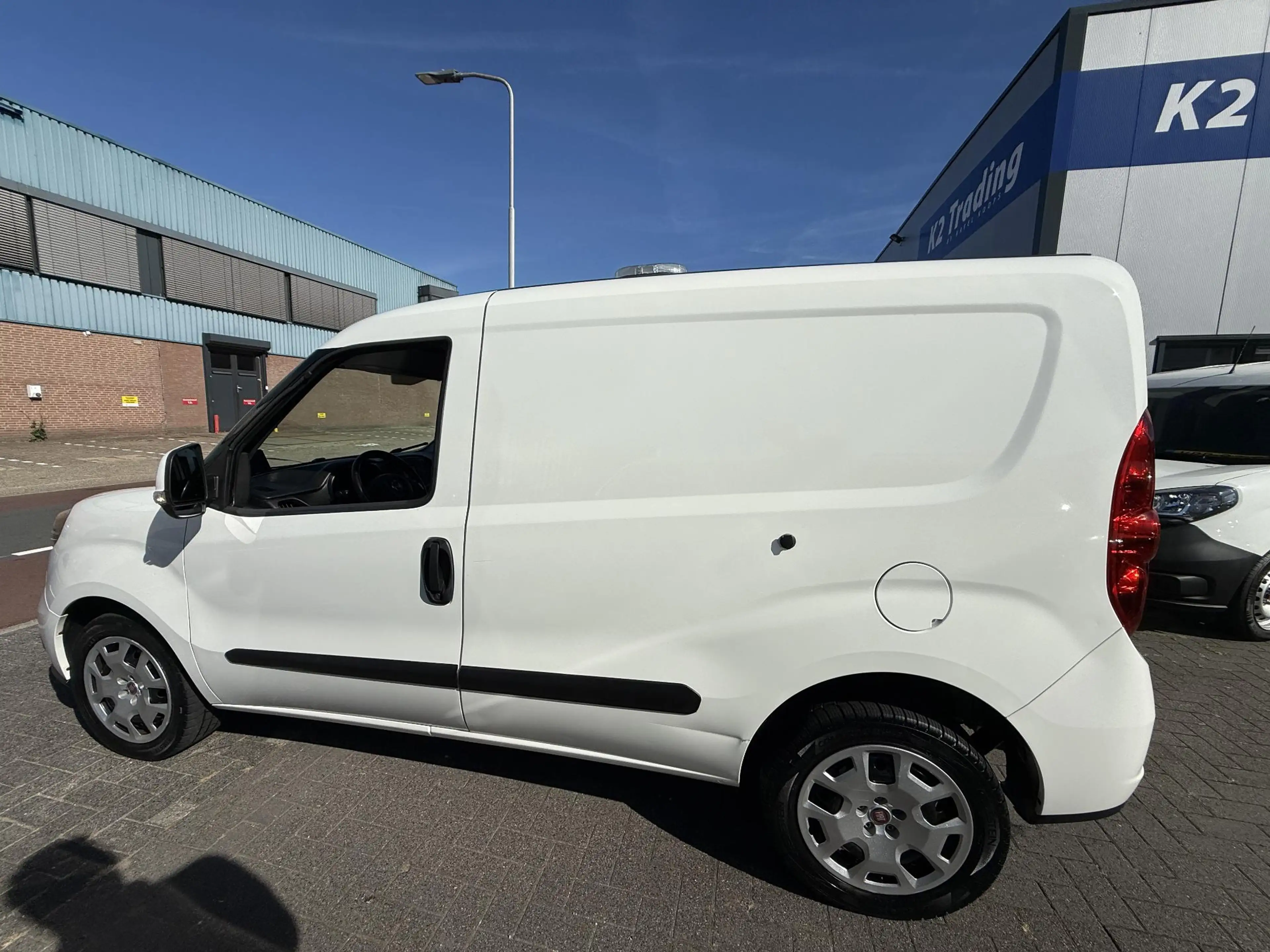 Fiat Doblo Cargo 1.4 T-Jet Natural Power L1H1 SX AARDGAS CNG — photo 3