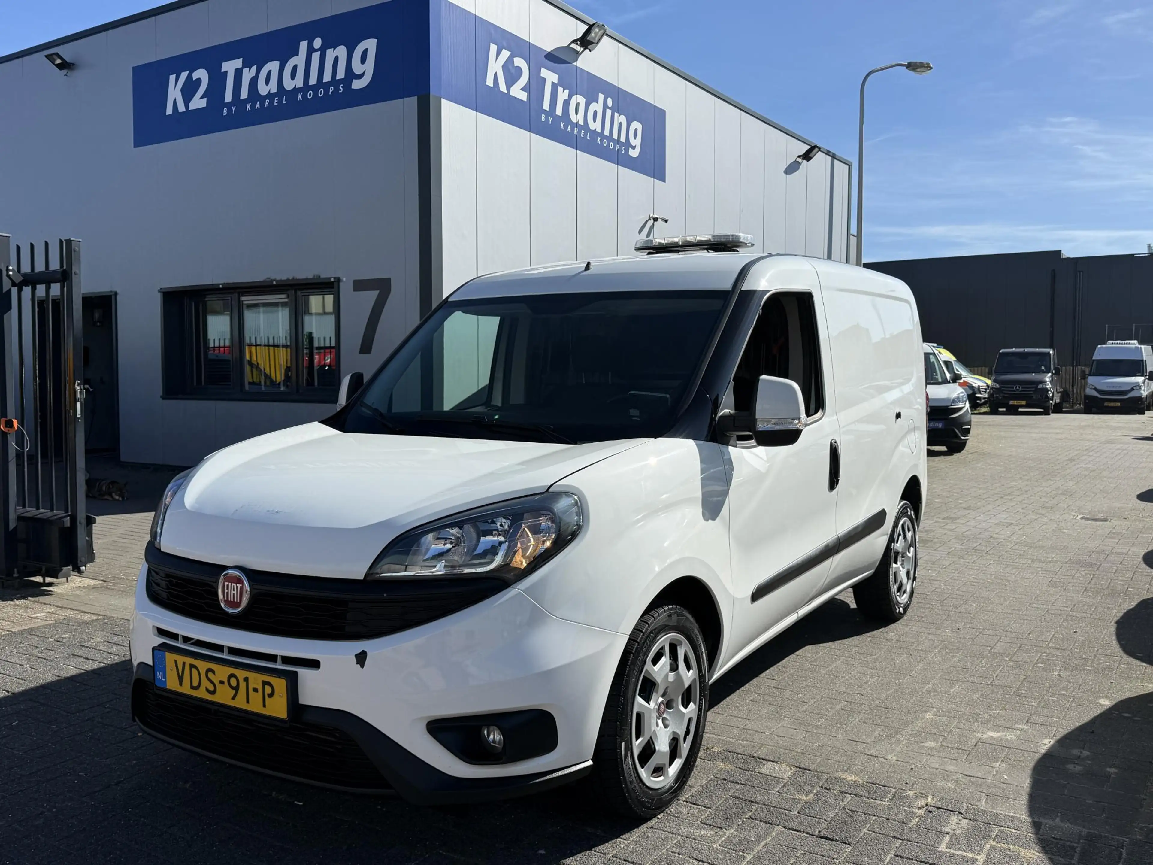 Fiat Doblo Cargo 1.4 T-Jet Natural Power L1H1 SX AARDGAS CNG