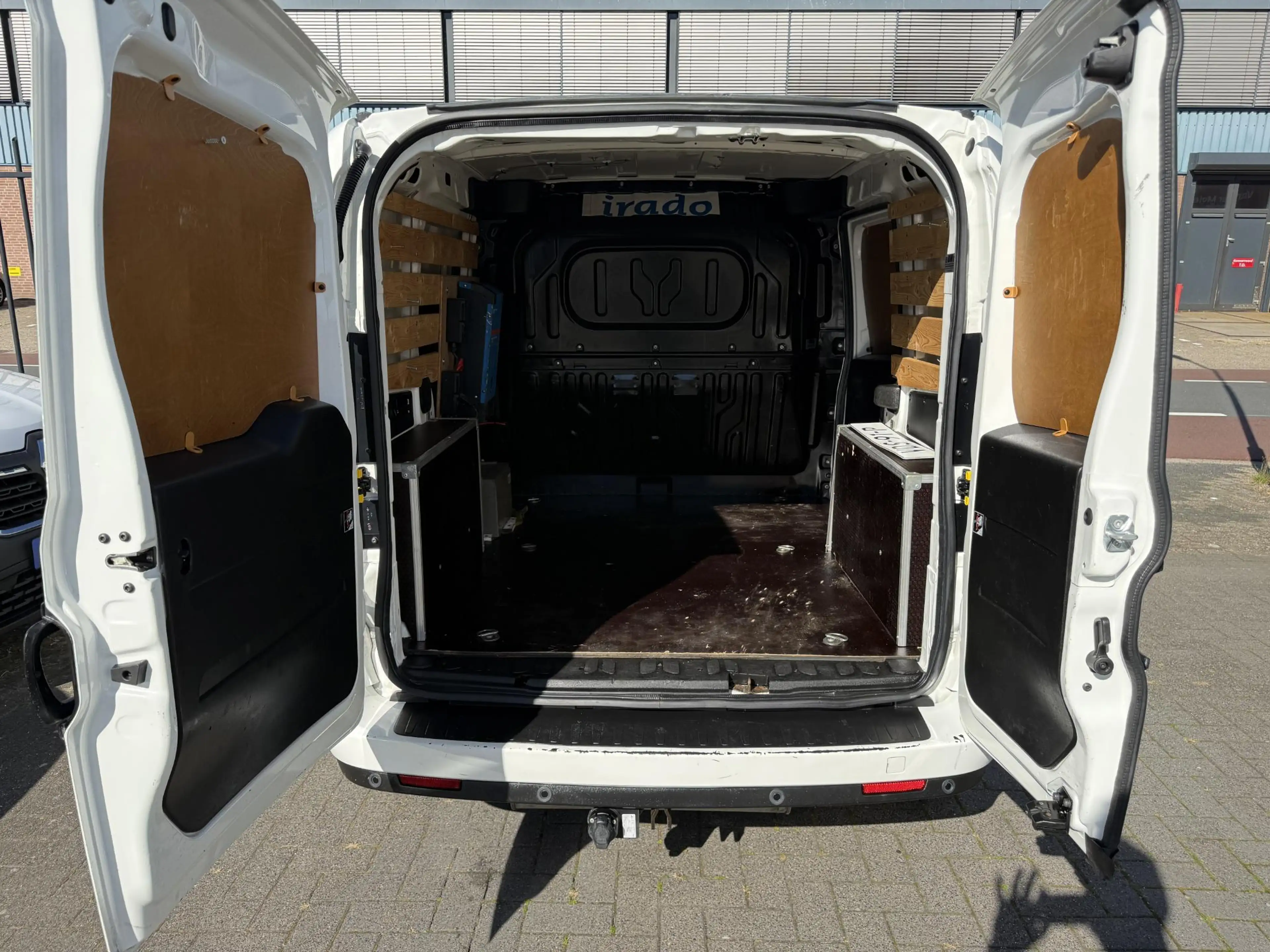 Fiat Doblo Cargo 1.4 T-Jet Natural Power L1H1 SX AARDGAS CNG — photo 12