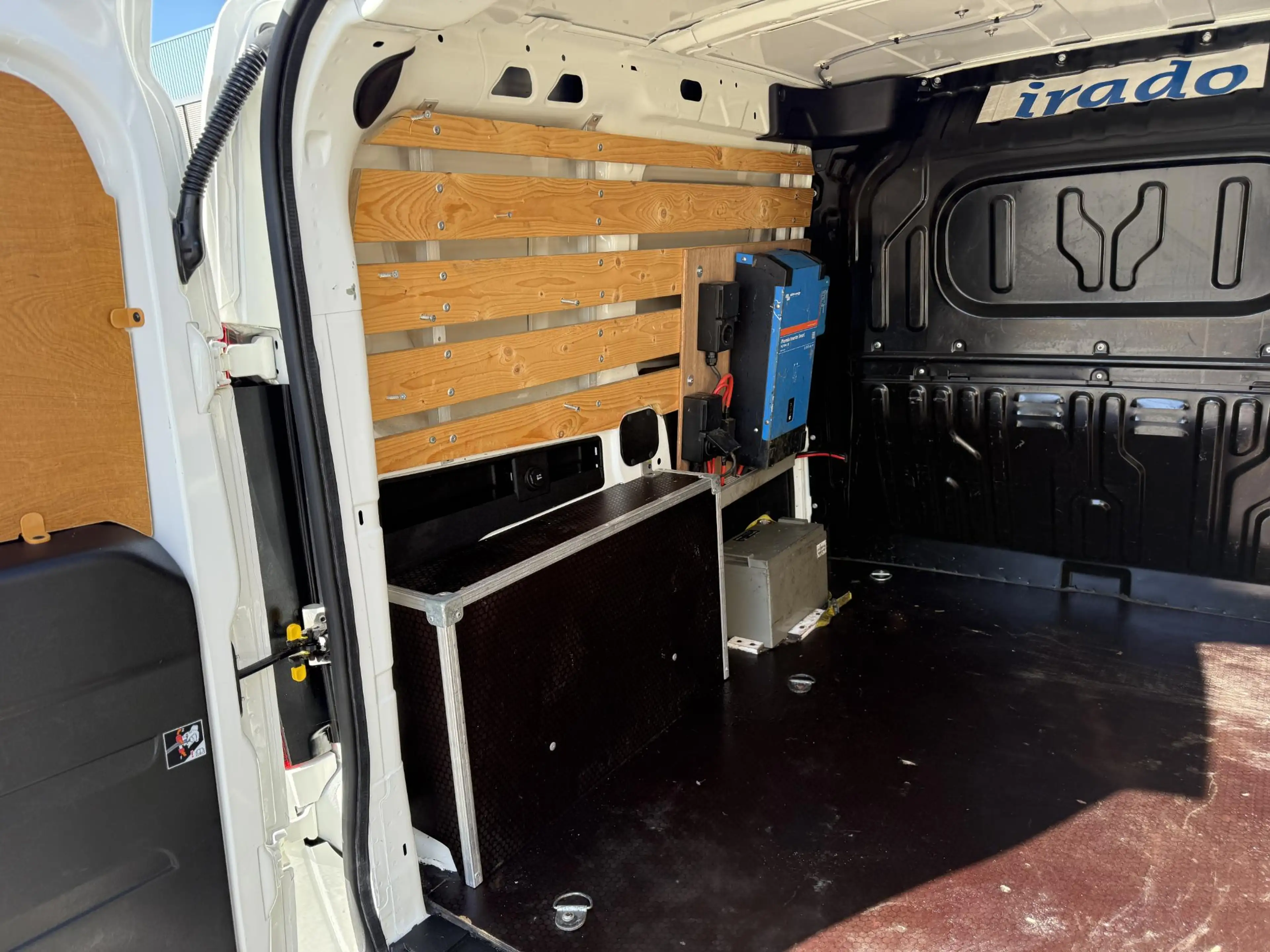 Fiat Doblo Cargo 1.4 T-Jet Natural Power L1H1 SX AARDGAS CNG — photo 10