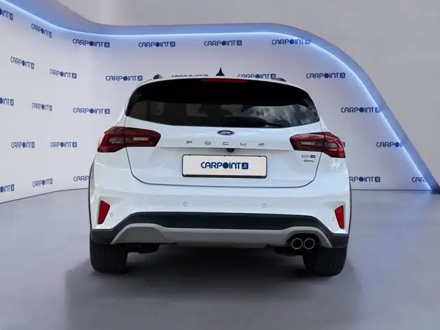 Ford Focus view 4