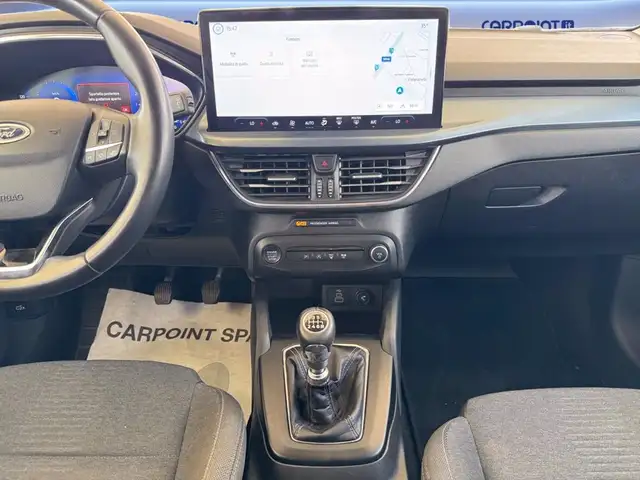 Ford Focus view 11