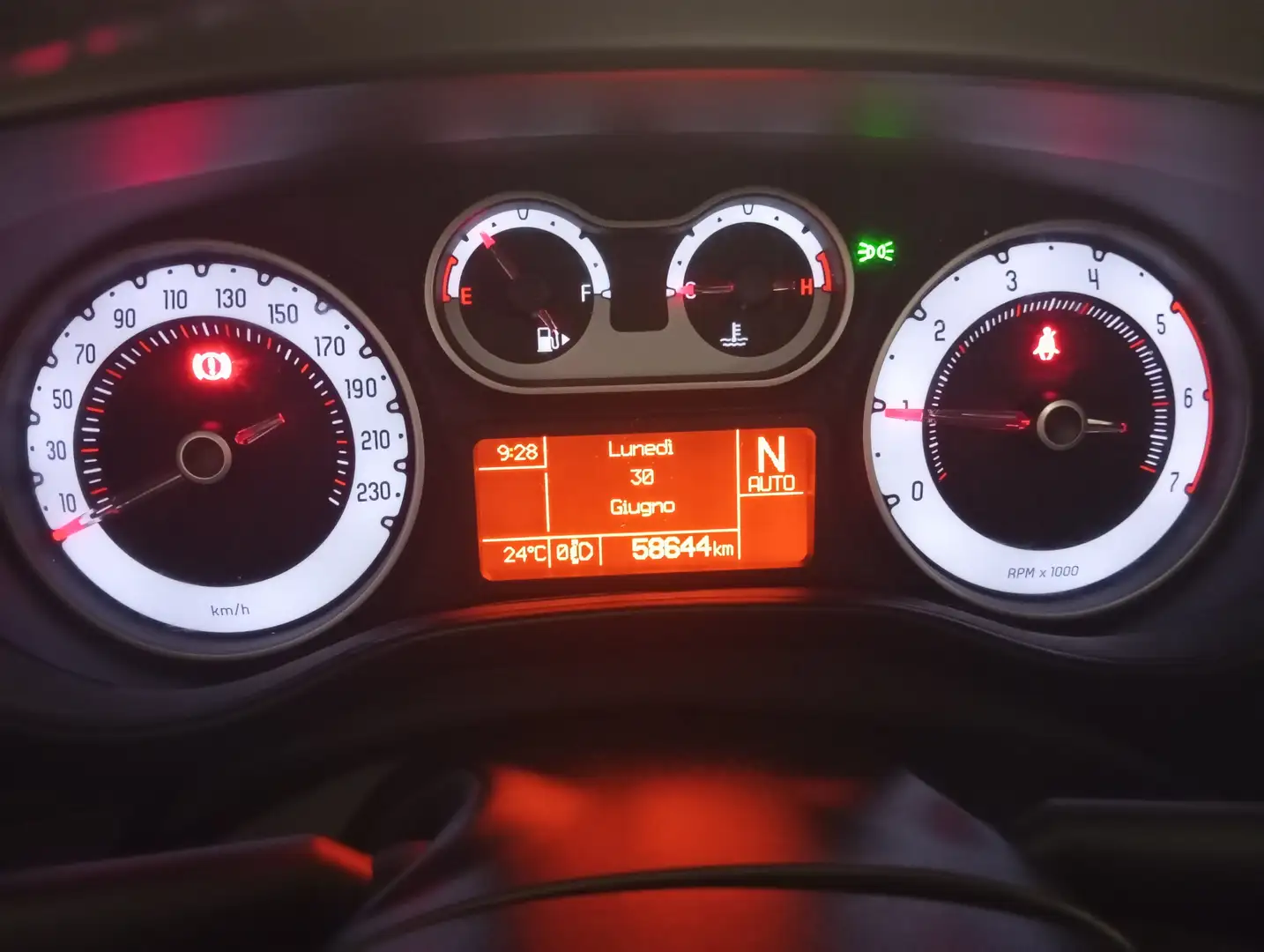 Fiat 500L 500L Living 1.3 mjt Lounge 95cv dualogic Verde - 2