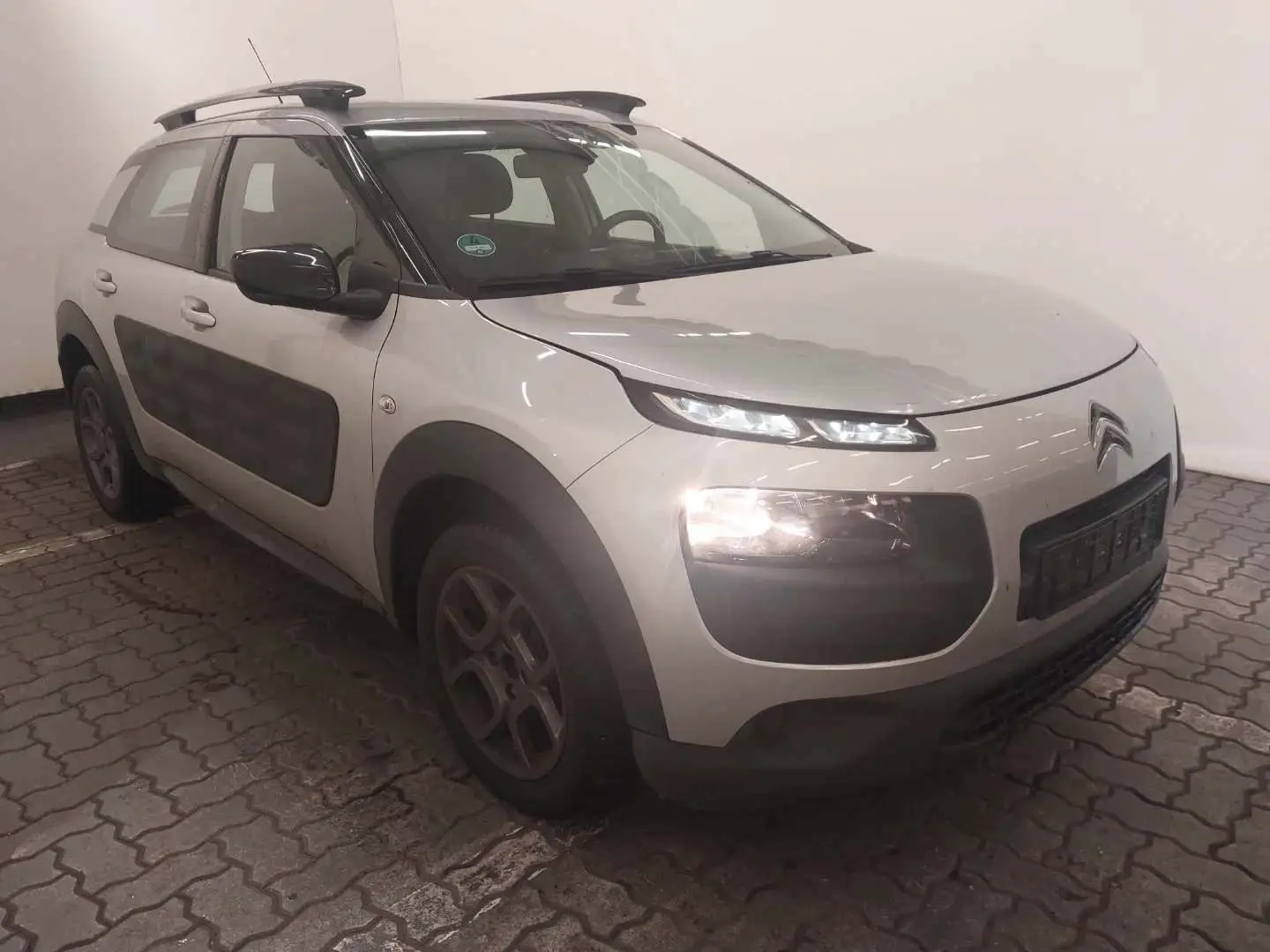 Citroen C4 Cactus Feel *AUTOMATIK*KAMERA* Grau - 2