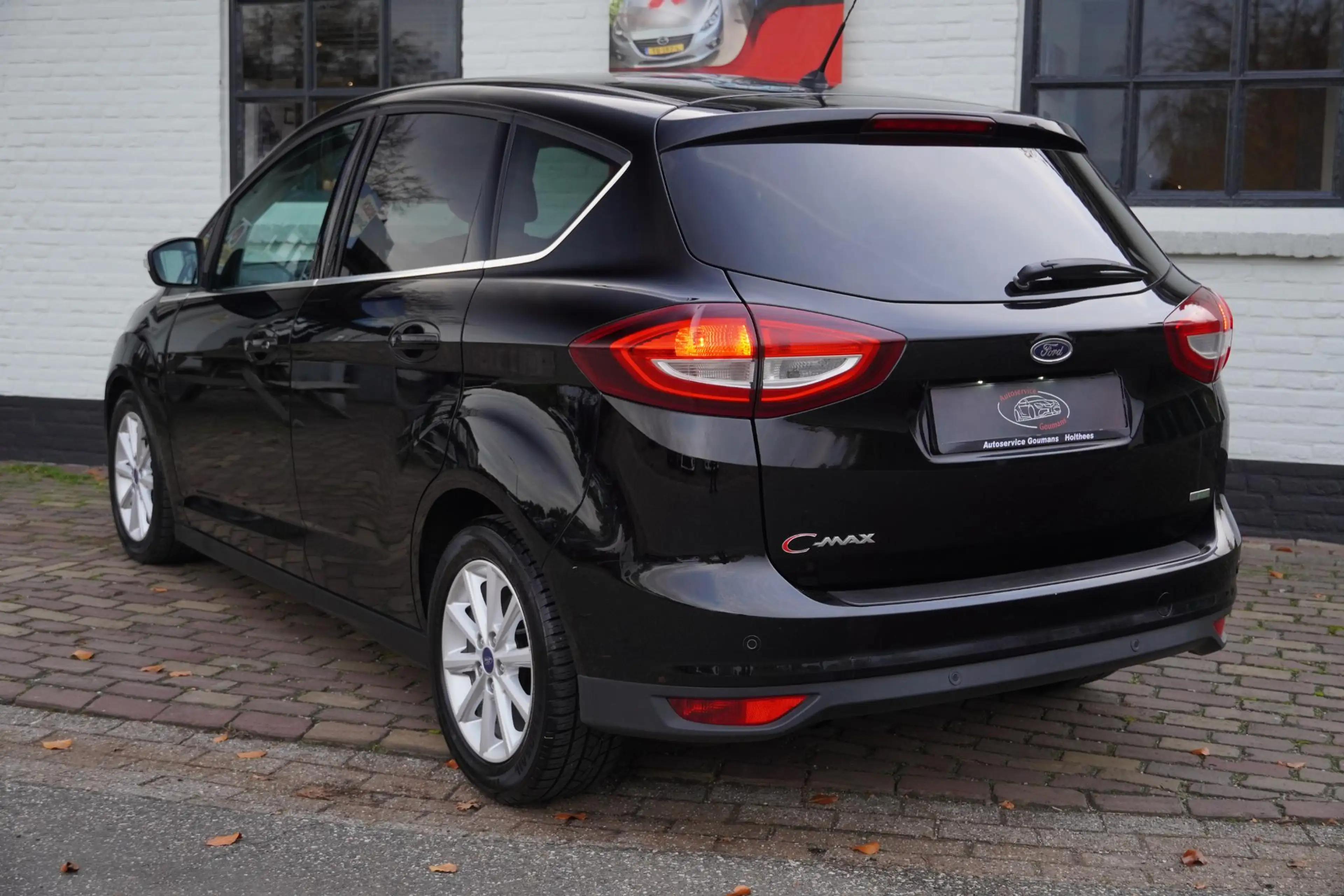 Ford C-Max 1.0 Titanium Navi Cruise PDC Nieuwe Distributierie — photo 9