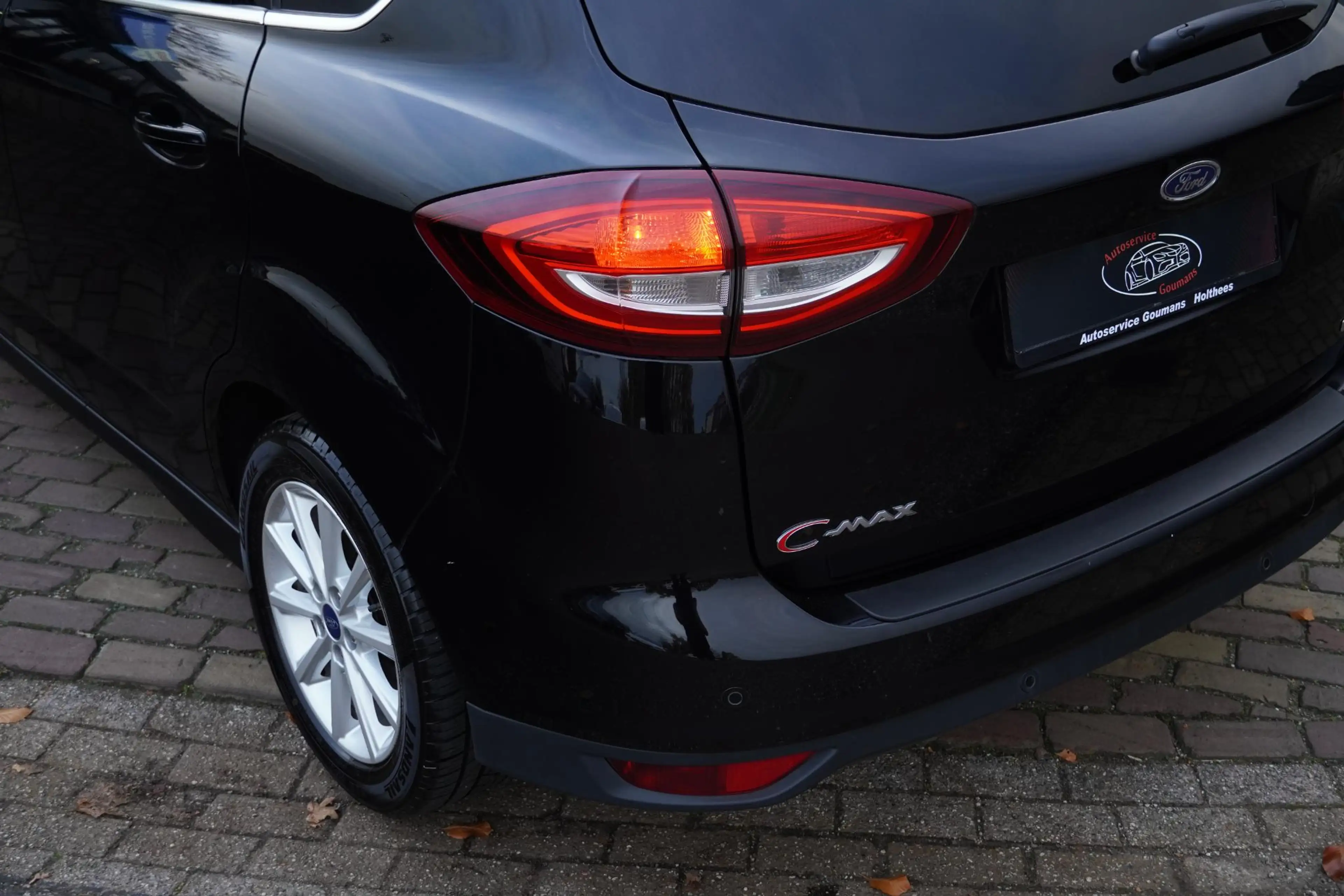 Ford C-Max 1.0 Titanium Navi Cruise PDC Nieuwe Distributierie — photo 18