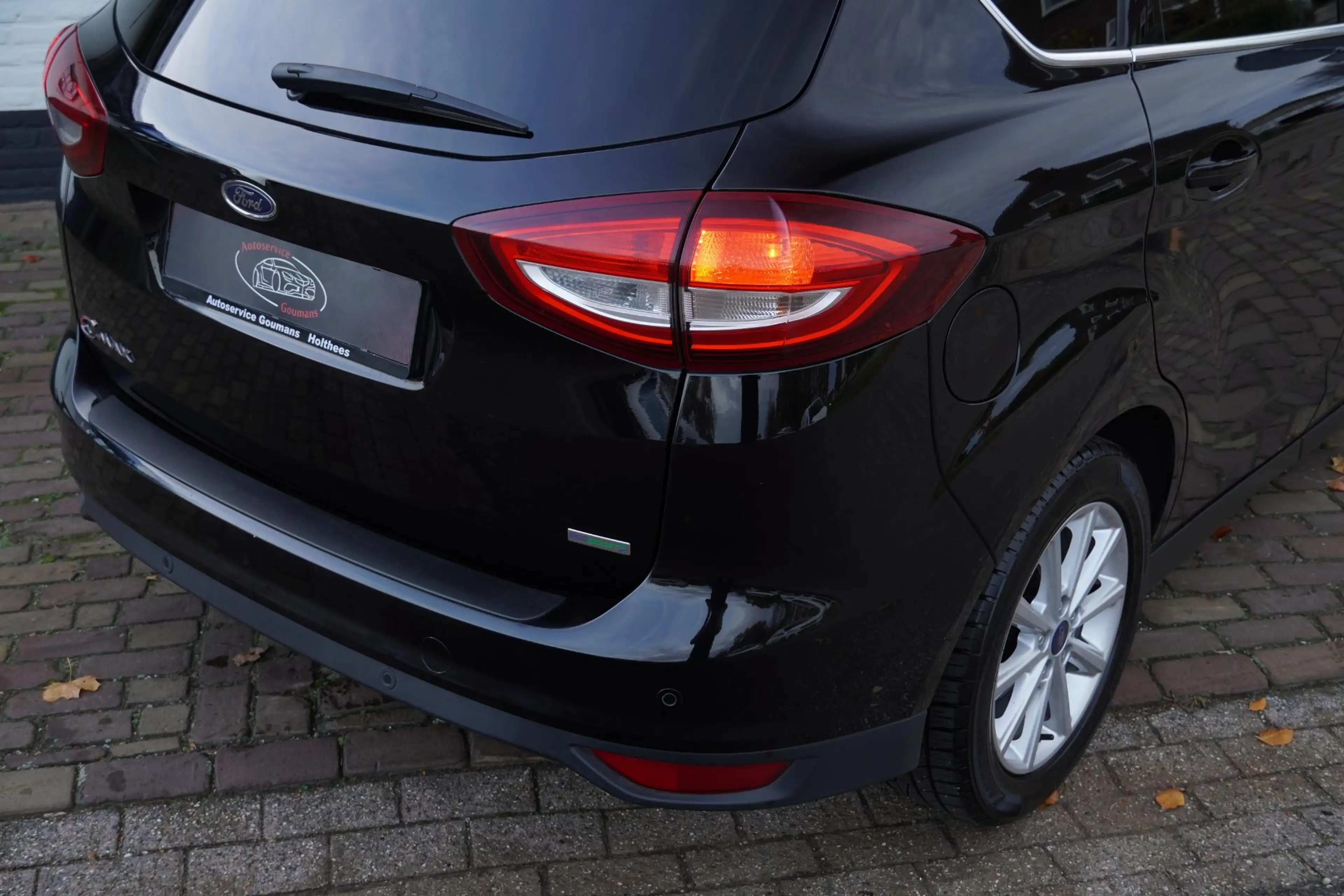Ford C-Max 1.0 Titanium Navi Cruise PDC Nieuwe Distributierie — photo 19