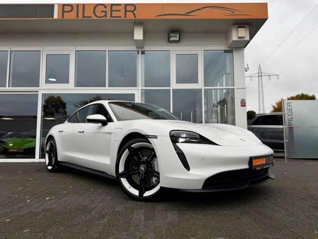 Imagine Porsche Taycan Approved*Shz*Mission E-Design Rad*PASM*BT