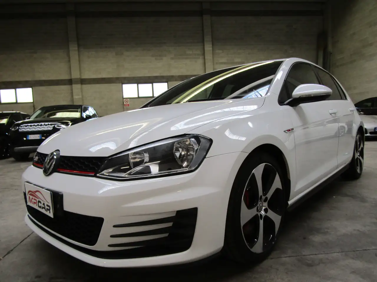 Volkswagen Golf GTI