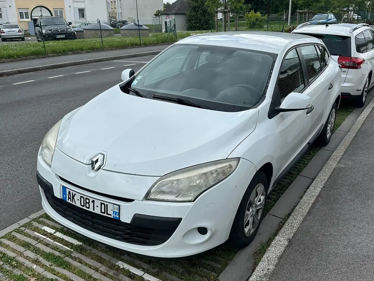 Renault Megane Mégane Estate III 1.5 dCi 90 FAP Authentique Blanc - 1