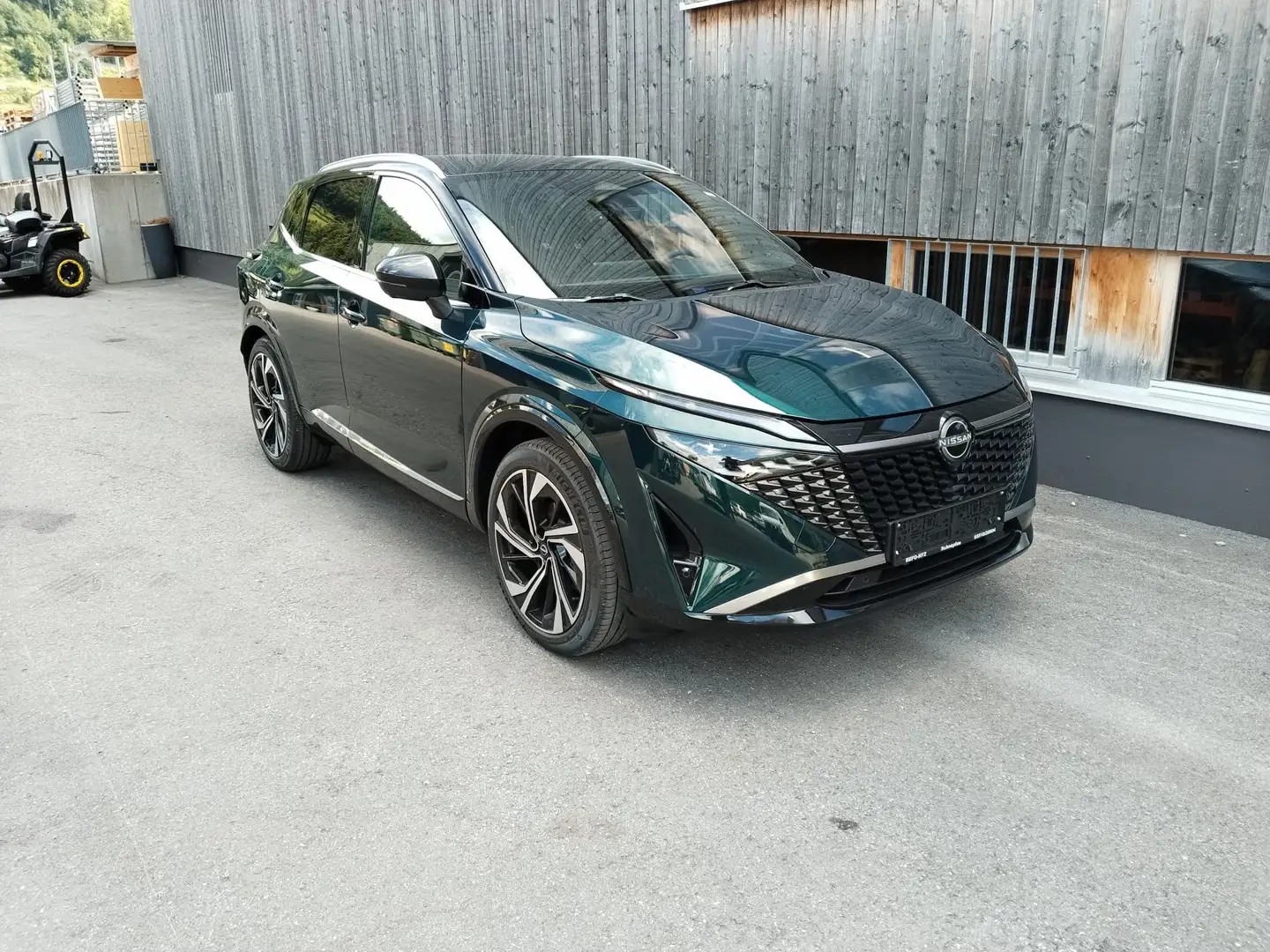 Nissan Qashqai Xtronic Tekna+ Grün - 1