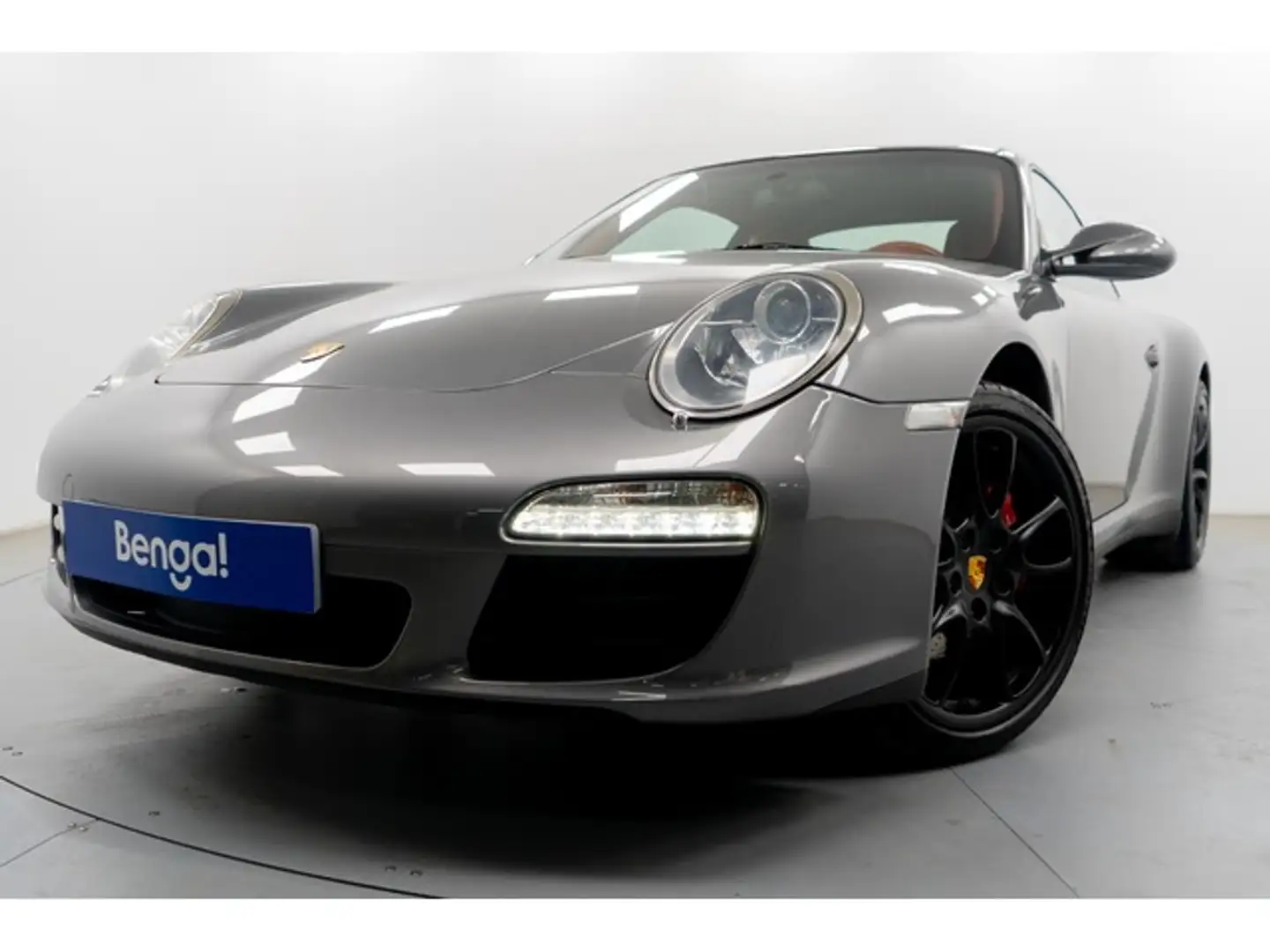 Porsche 997 Carrera 4 Coupé Gris - 2