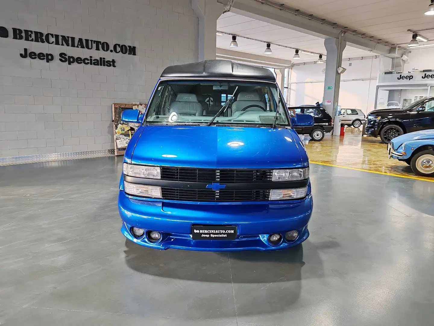 Chevrolet Astro Special Edition 7 posti Синій - 2