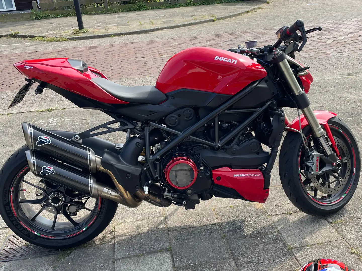 Ducati Streetfighter 1098 Kırmızı - 1