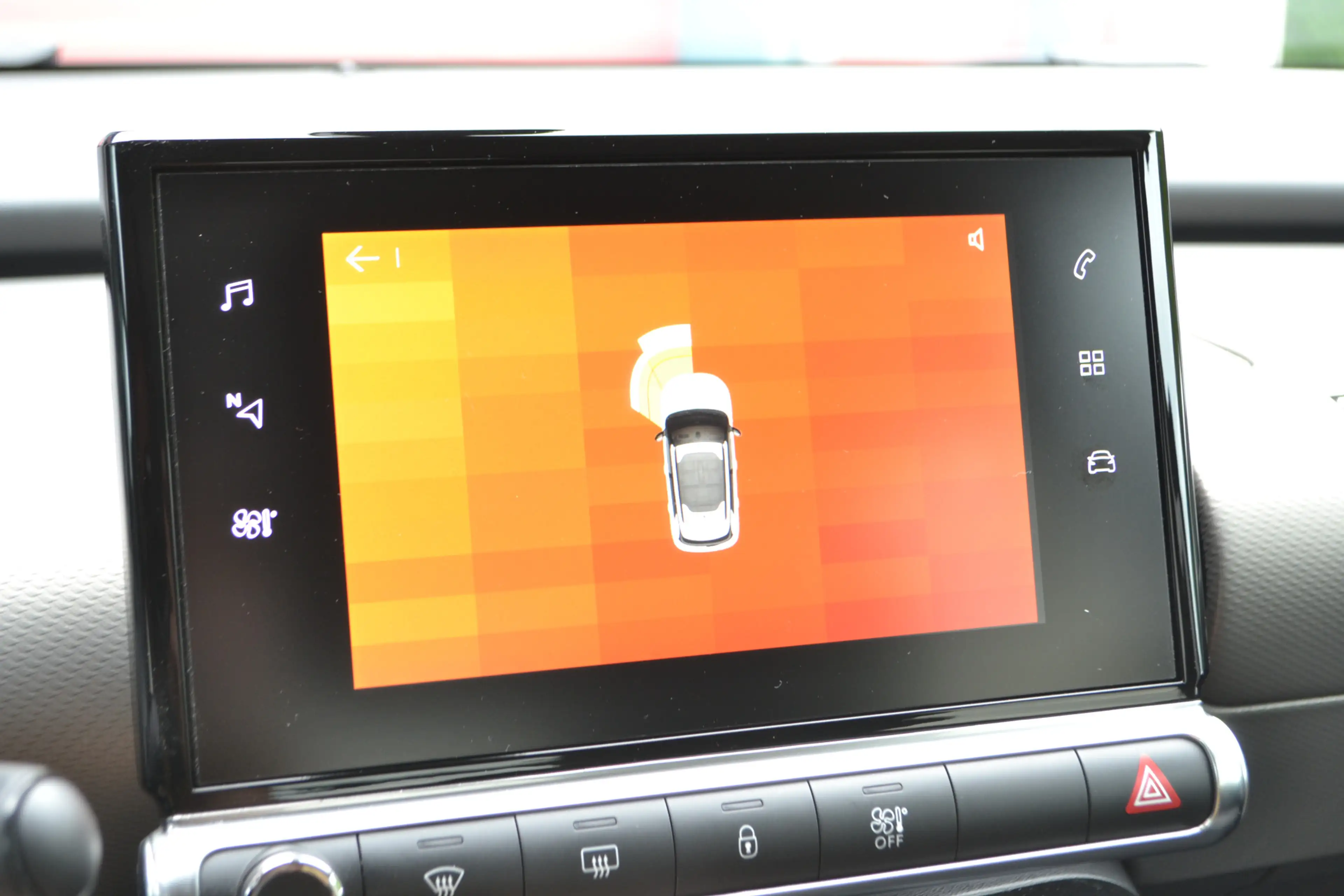 Citroen C4 Cactus 1.2 Feel Apple CarPlay — photo 9