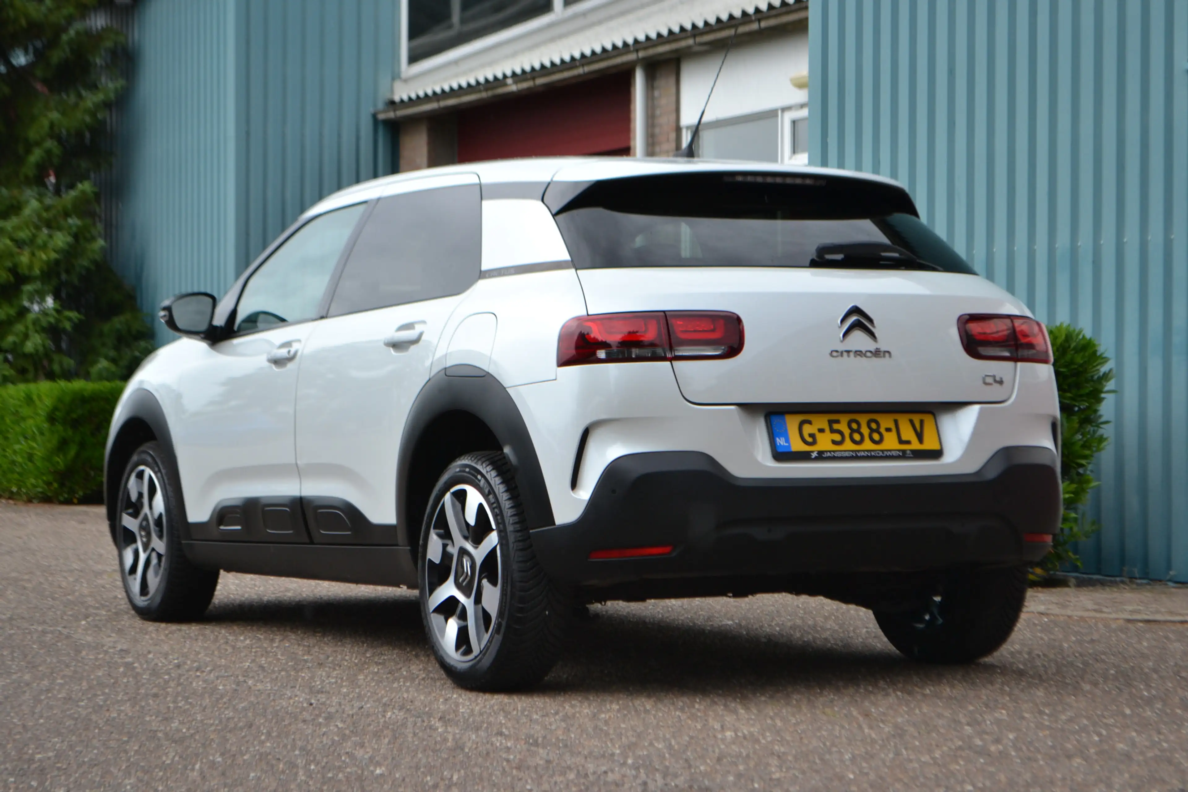 Citroen C4 Cactus 1.2 Feel Apple CarPlay — photo 13