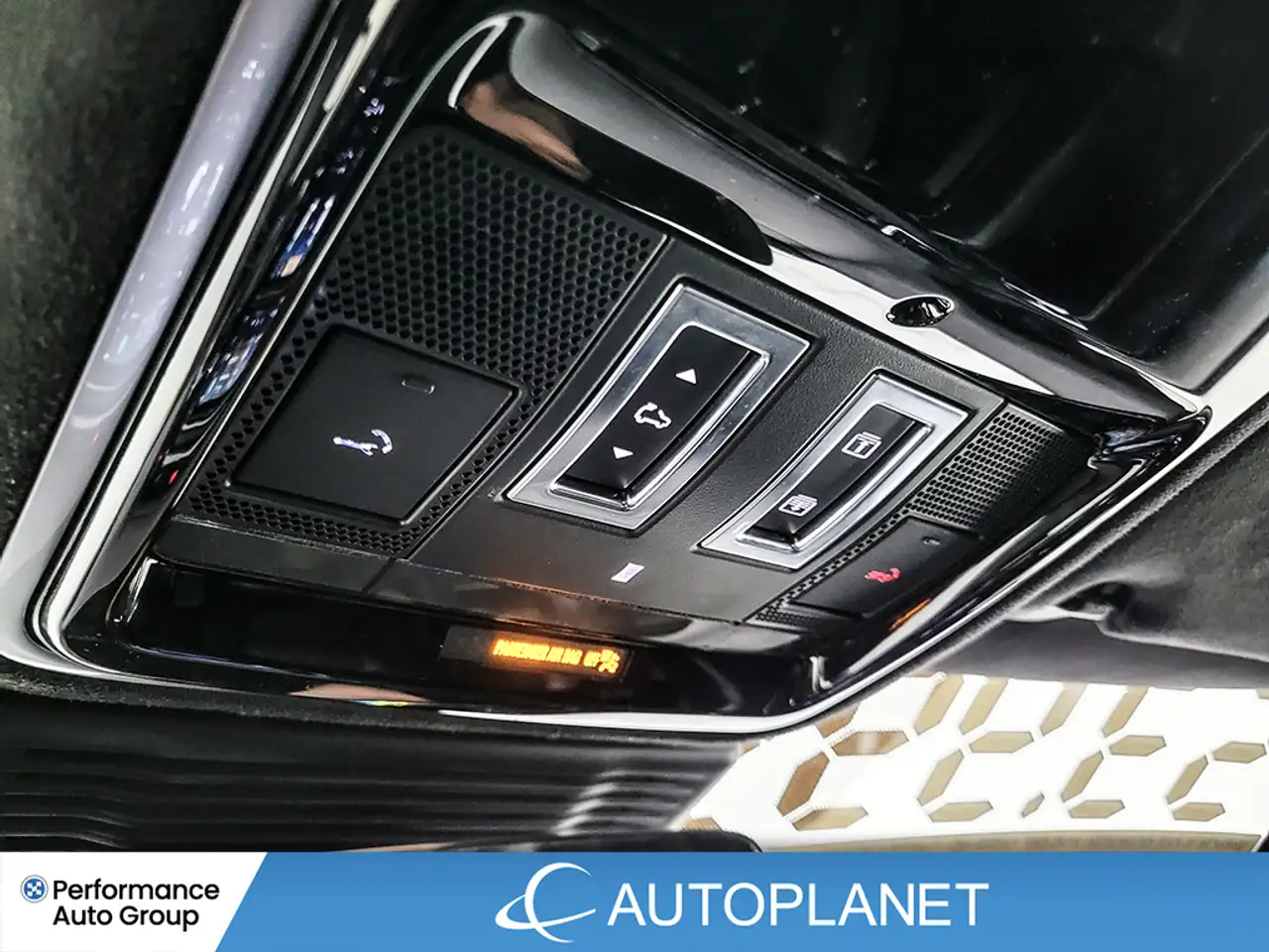 Land Rover Range Rover Velar снимка Land Rover Range Rover Velar