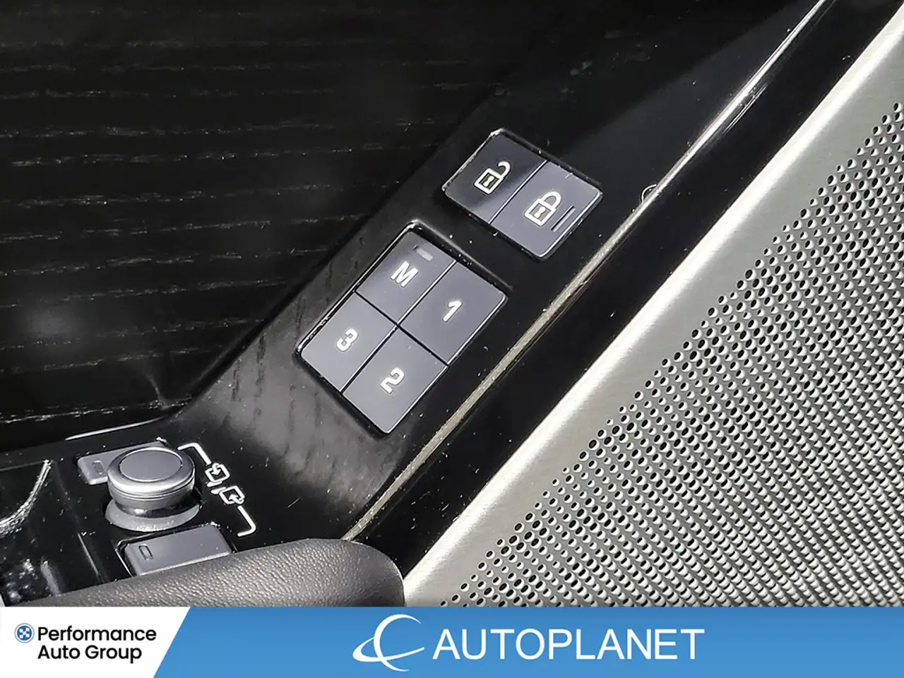 Land Rover Range Rover Velar снимка Land Rover Range Rover Velar
