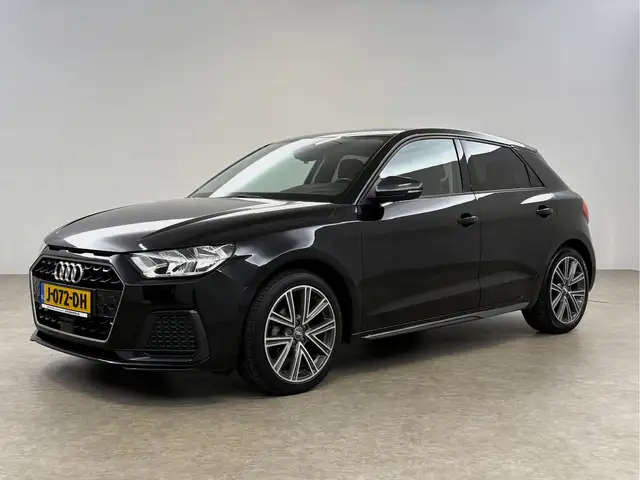 Audi A1 view 7