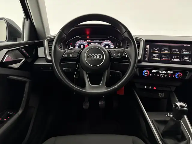 Audi A1 view 13