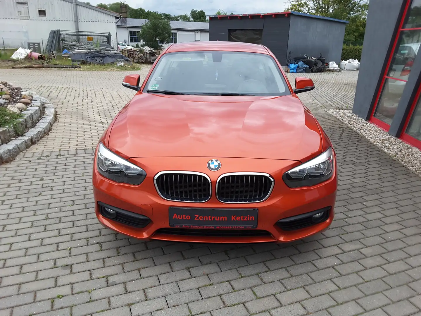 BMW 116 116 i Advantage Orange - 2
