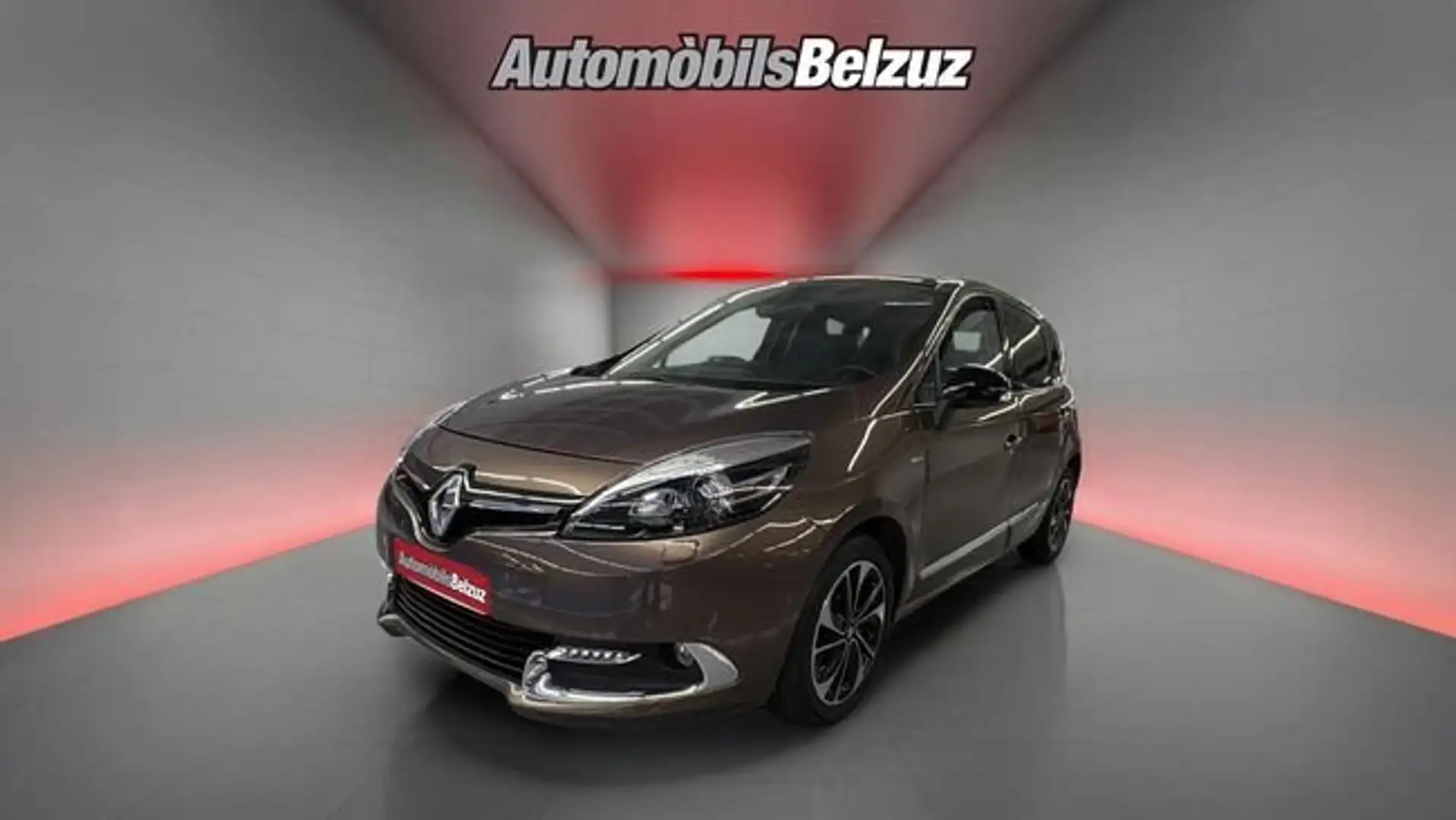 Renault Scenic XMOD 1.6dCi En. Bose 130 Marrón - 1