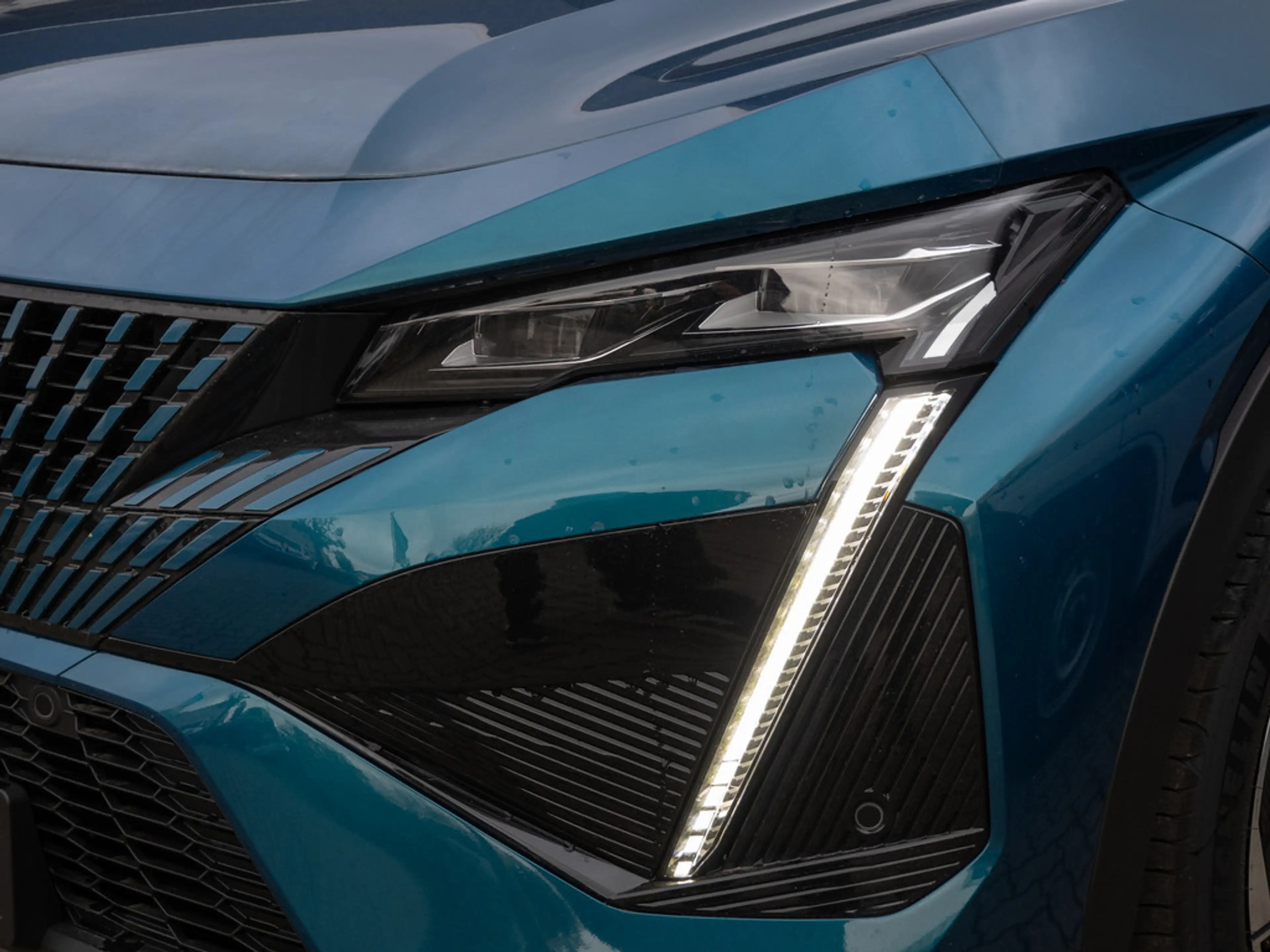 Peugeot 408 1.2 GT — photo 15