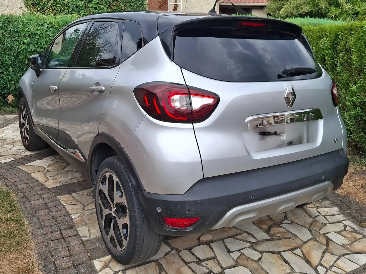 Renault Captur — photo 4
