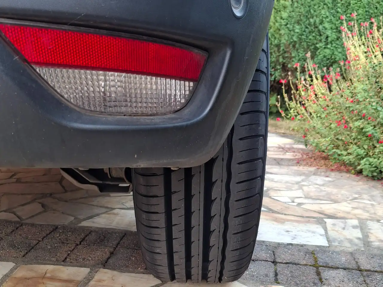 Renault Captur — photo 17