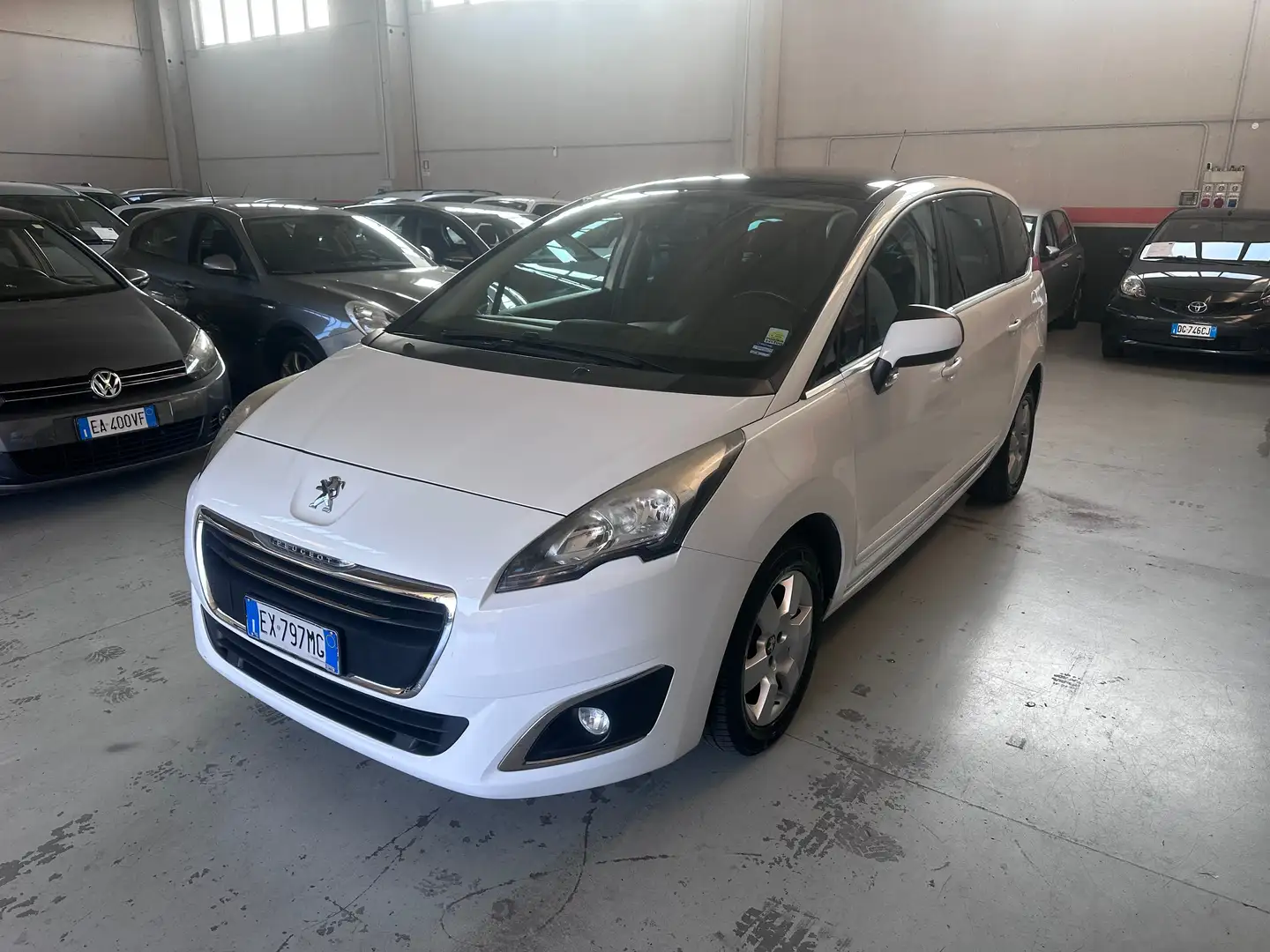 Peugeot 5008 5008 I 2014 1.6 hdi 8v Access 7 posti Bianco - 2