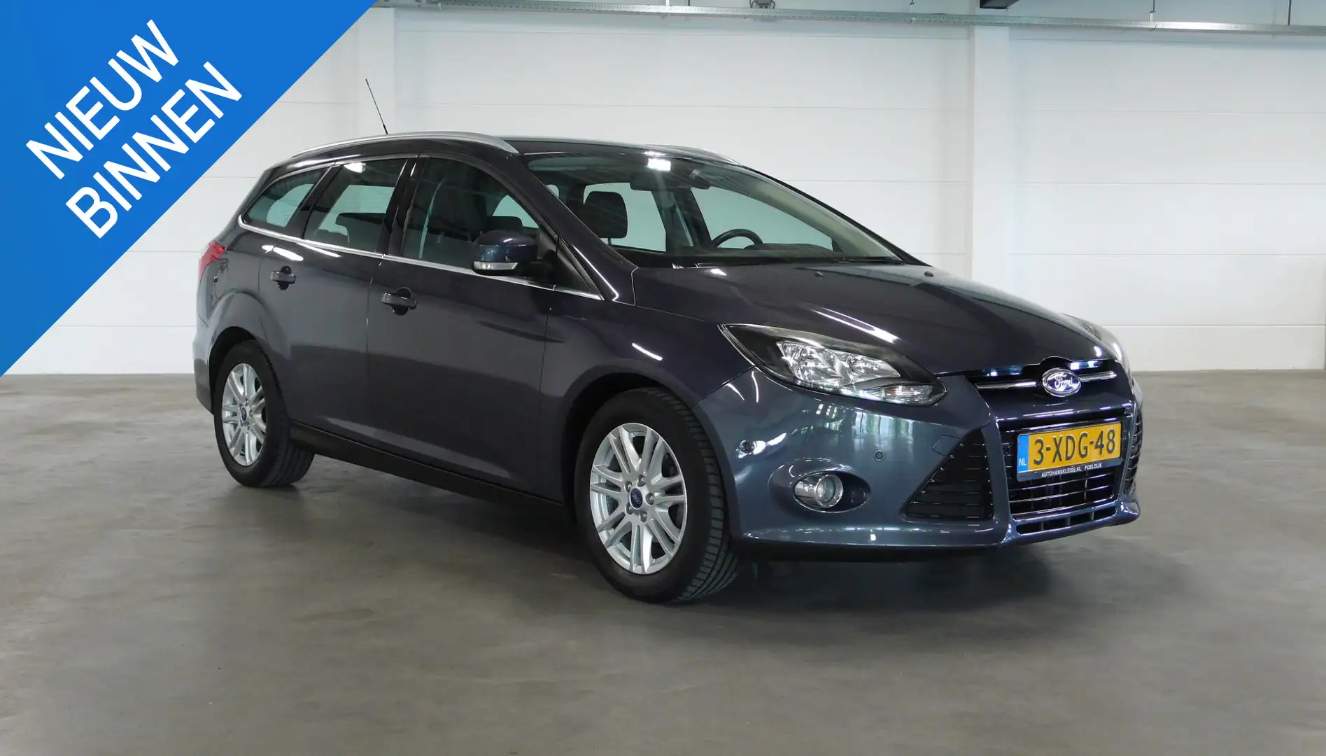 Ford Focus Wagon 1.0 EcoBoost Edition Plus Grijs - 1
