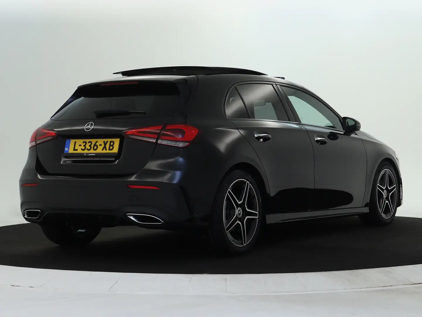 Mercedes-Benz A 180 Business Solution AMG AMG Line | Night Pakket | Pa Zwart - 2