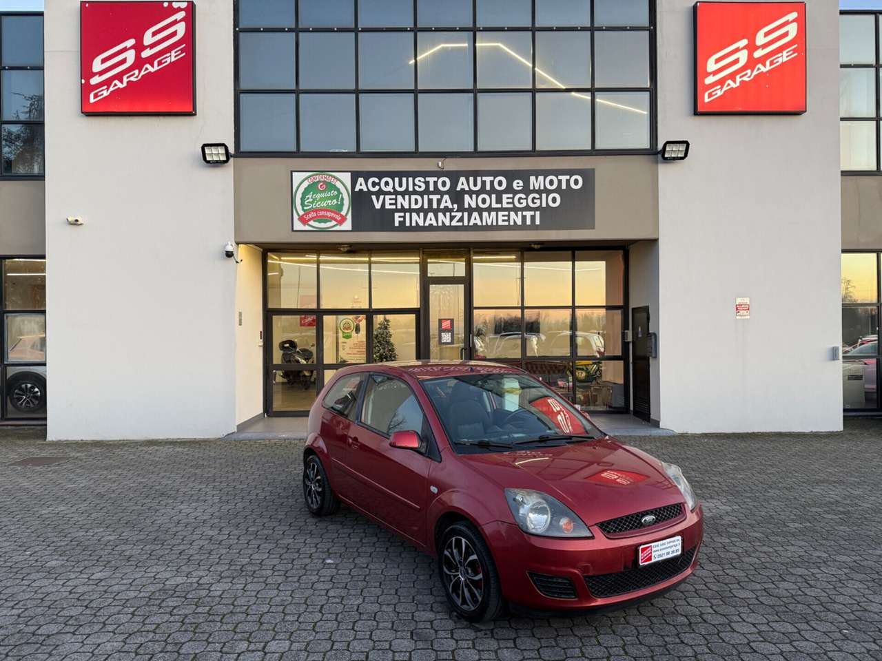 Ford Fiesta Fiesta 1.2 16V 3p. Ghia