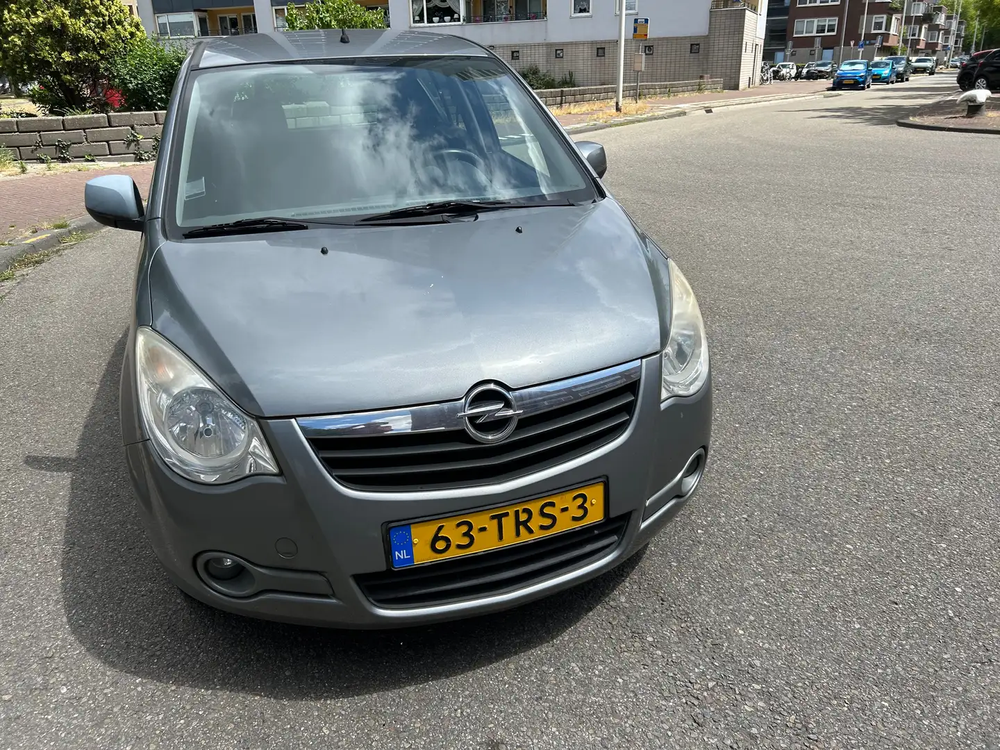 Opel Agila Agila 1.0 Edition Grijs - 2