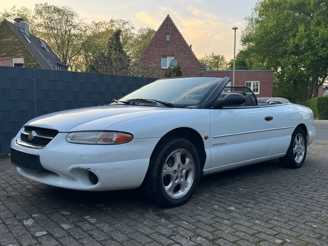 Chrysler Stratus
