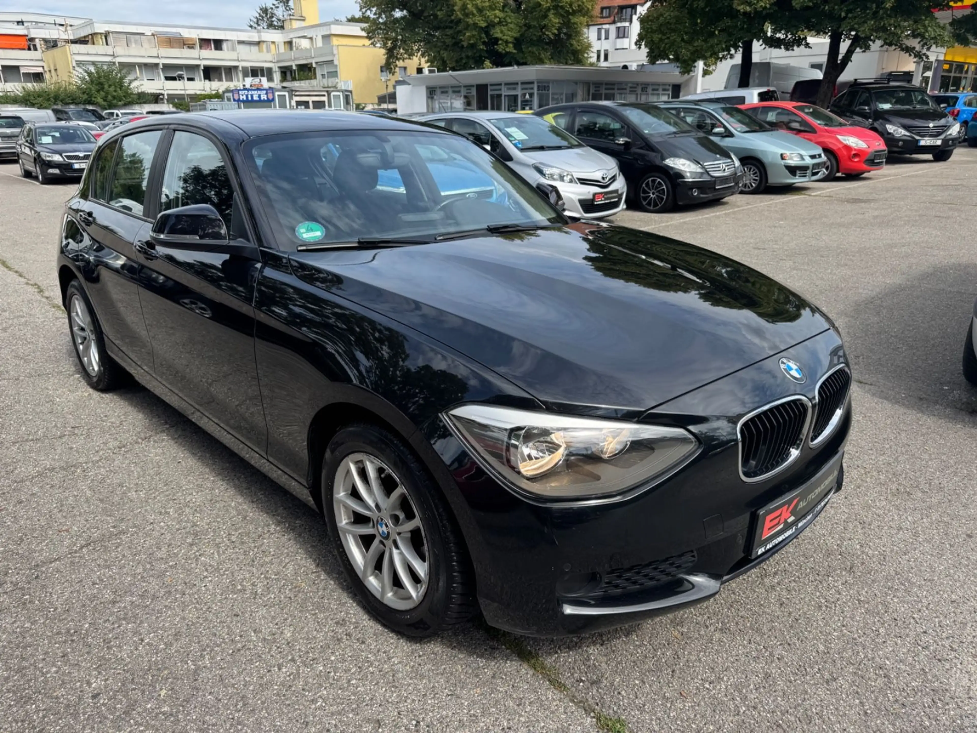 BMW 118 1 Limousine 5-trg. 118 d SHZ PDC AHK — photo 3