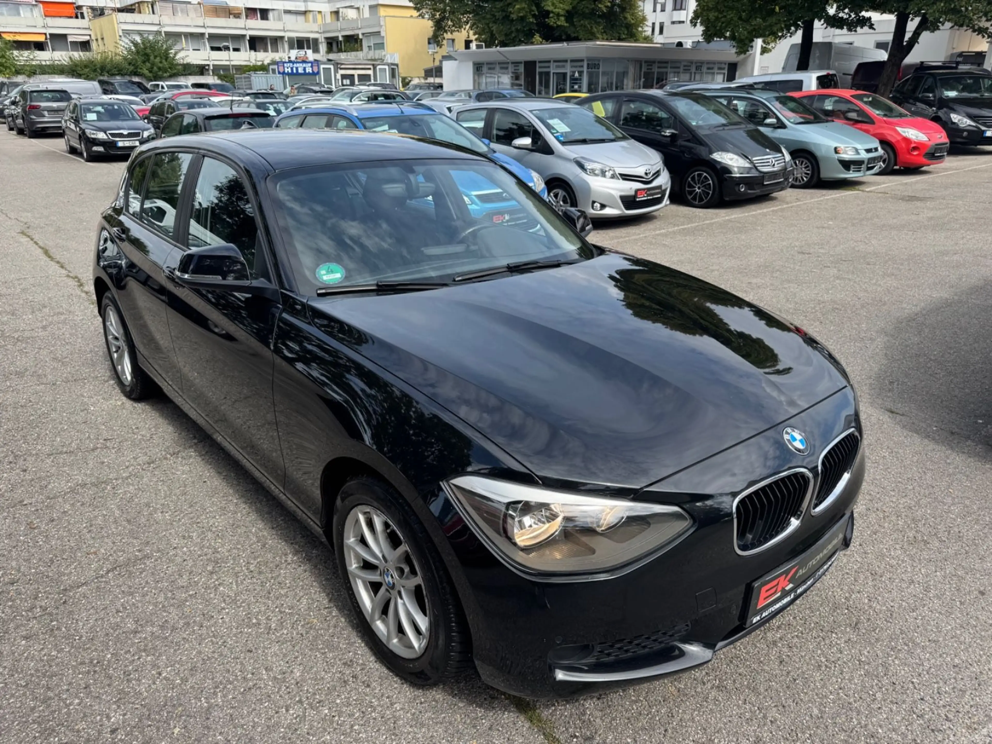 BMW 118 1 Limousine 5-trg. 118 d SHZ PDC AHK — photo 6