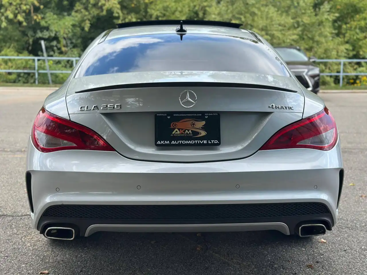 Mercedes-Benz CLA снимка Mercedes-Benz CLA