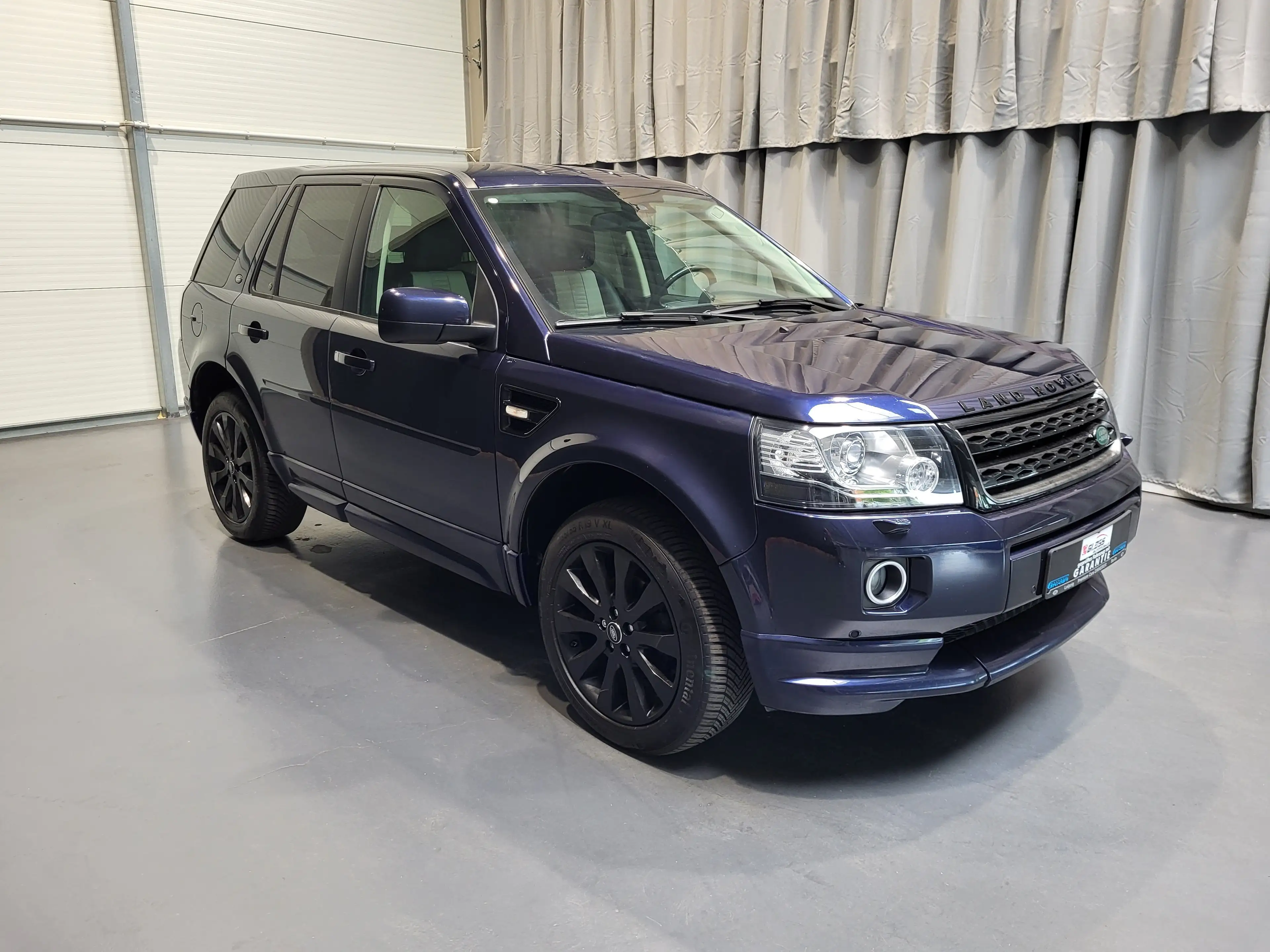 Land Rover Freelander 2.2 TD4 XS *Leder| Navi| Xenon| PDC| 6-Gang* — photo 3