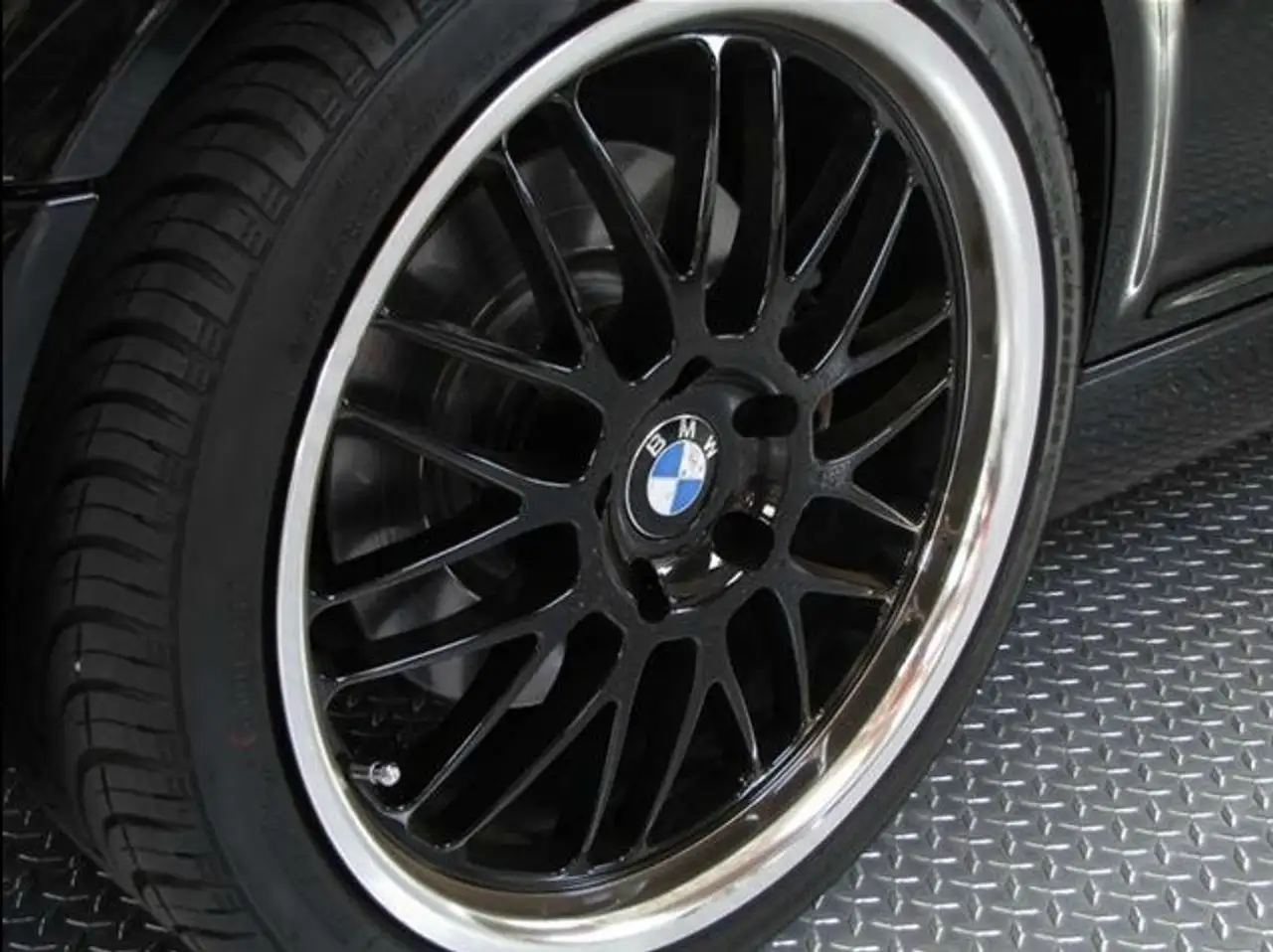 BMW M3 снимка BMW M3