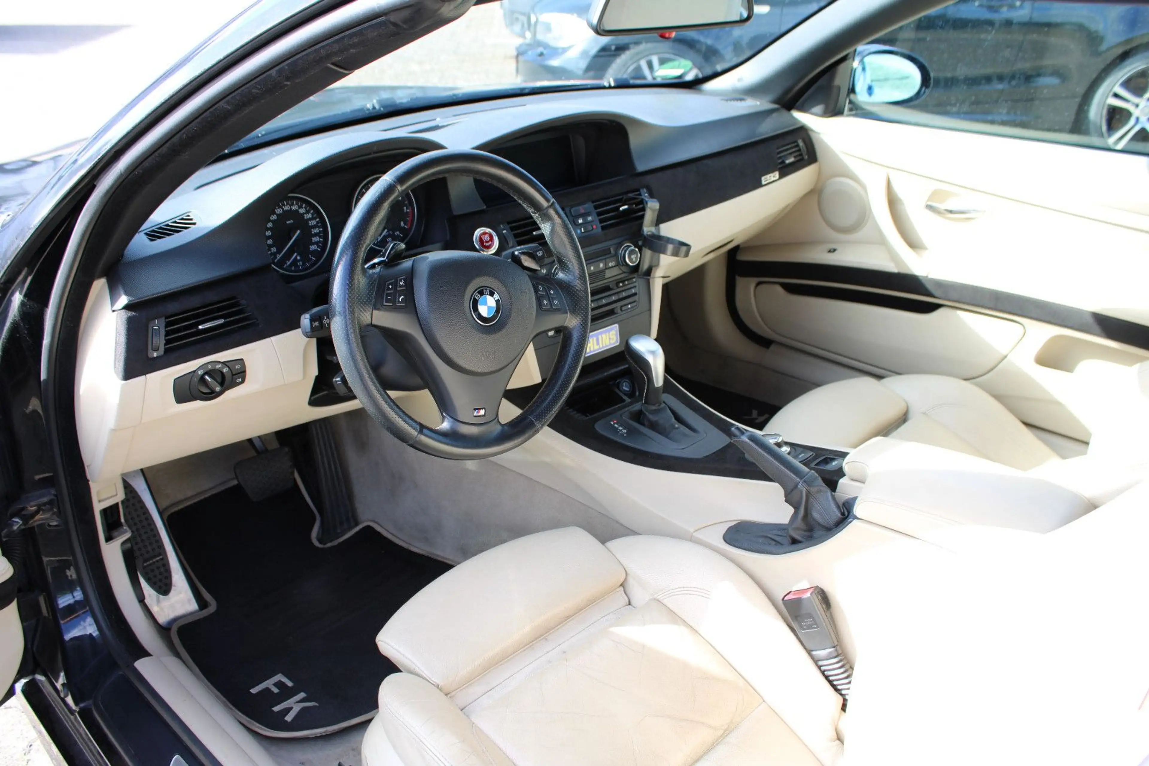 BMW 335 i E93 Cabrio N54 *M PAKET*TÜV NEU*HIFI* — photo 17