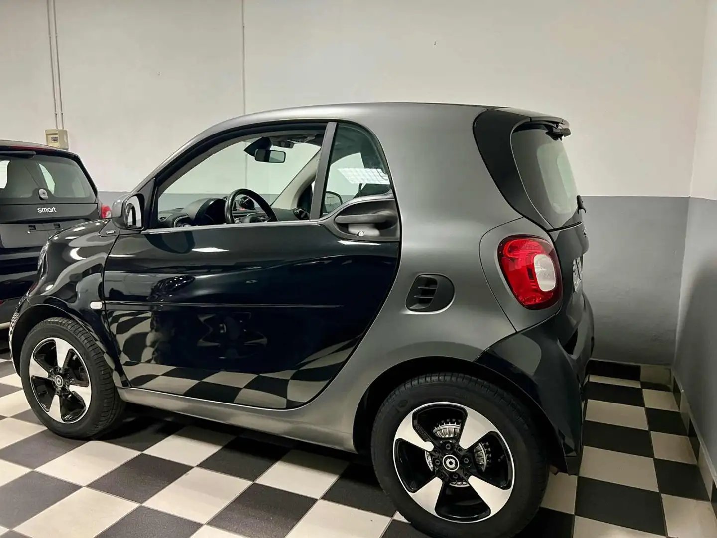 smart forTwo 90 0.9 Turbo twinamic Passion Grigio - 2