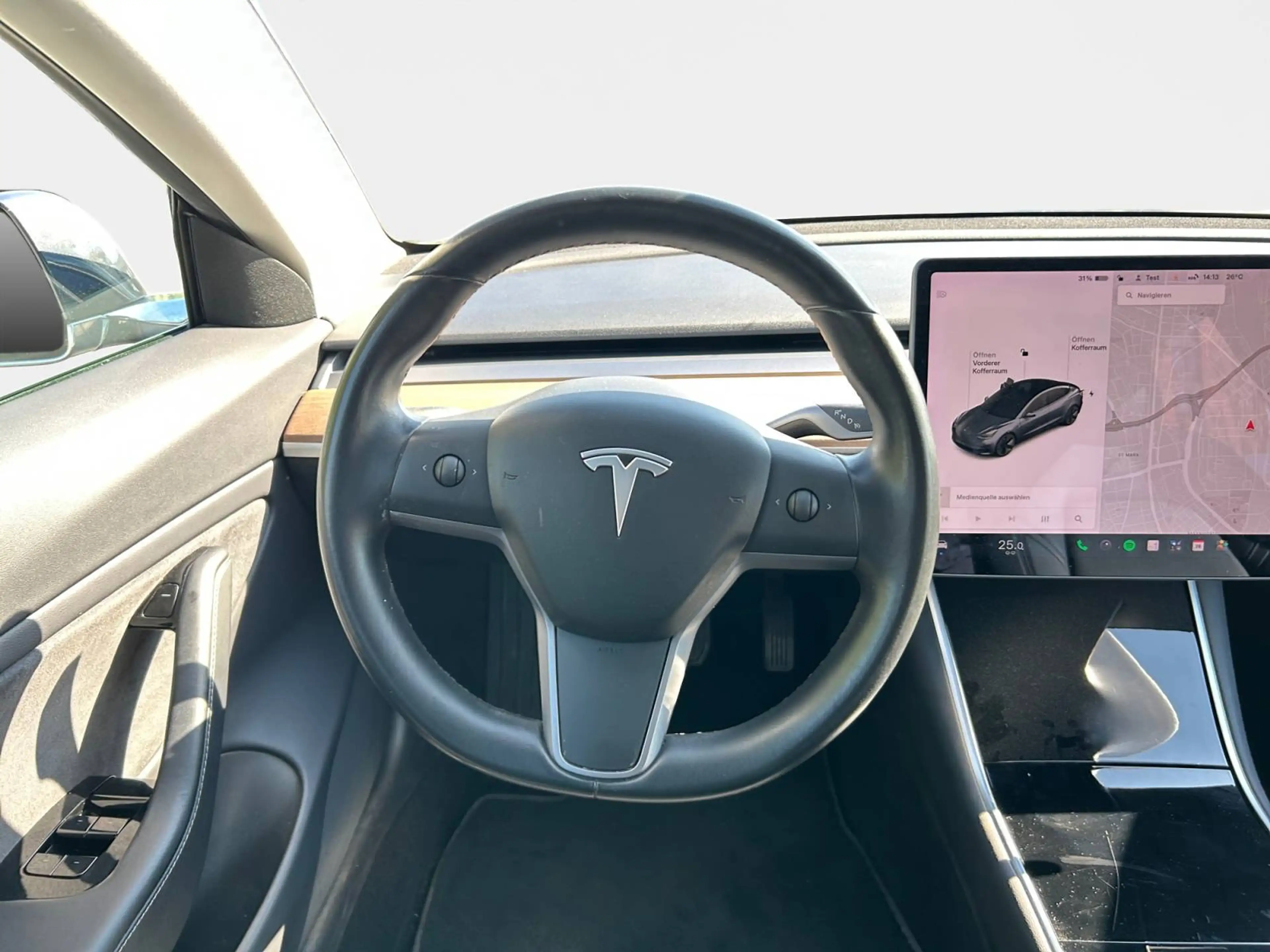 Tesla Model 3 Long Range Dual AWD — photo 13