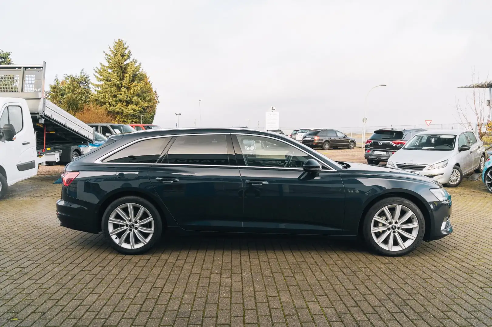 Audi A6 50 quattro 3.0 TDI Exclusive Blau - 2