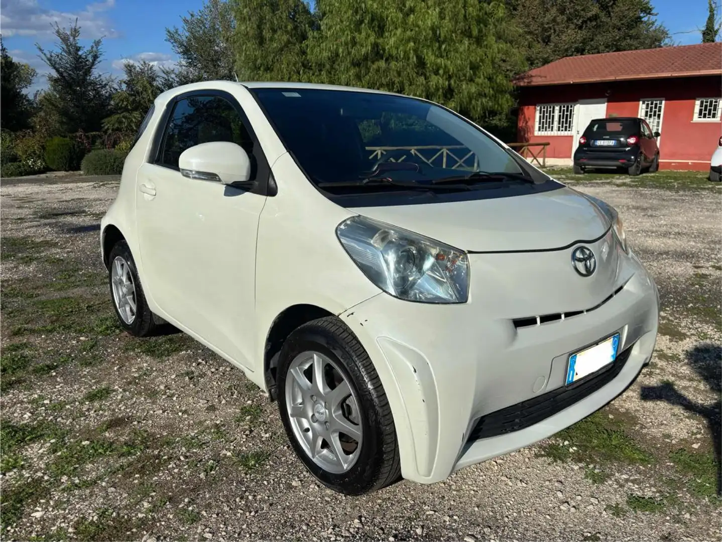 Toyota iQ 1.0 Lounge - UNIPRO Bianco - 1